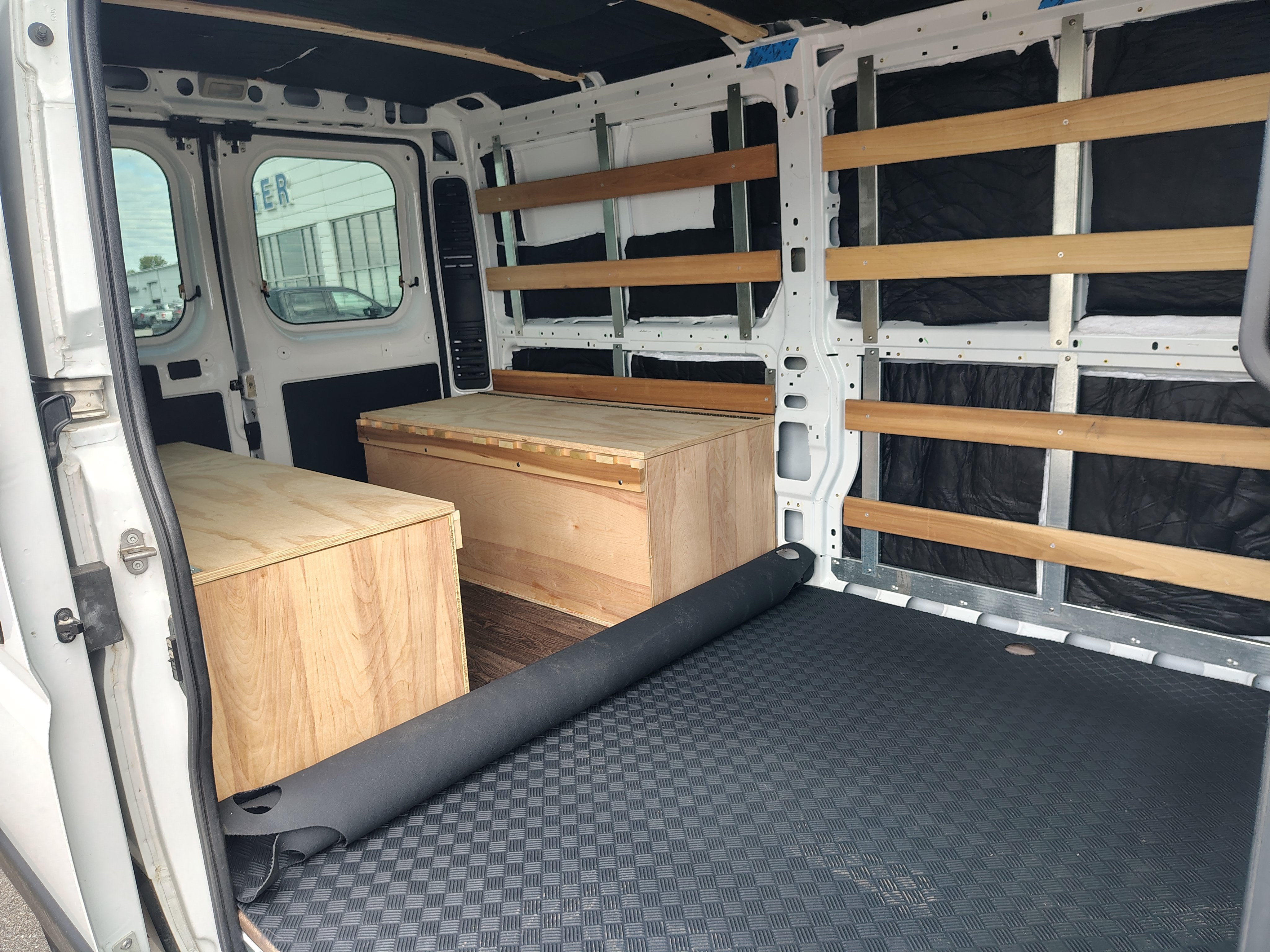 2025 RAM ProMaster 2500 136 WB Low Roof Cargo
