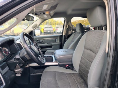 2017 RAM 1500 Big Horn Crew Cab 4x4 5'7' Box