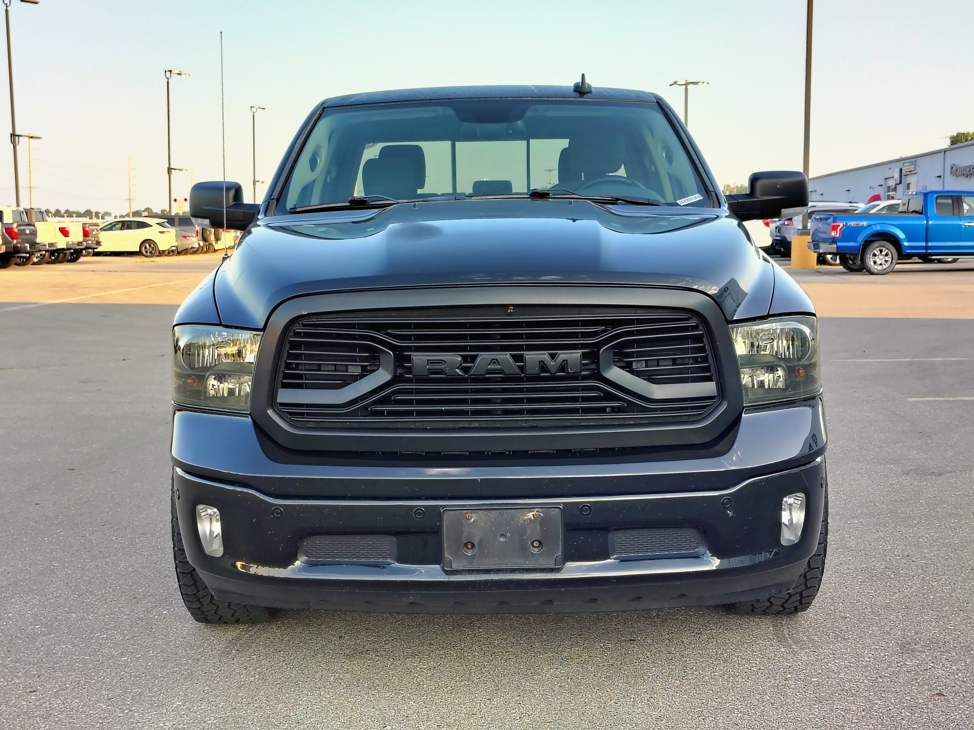 2017 RAM 1500 Big Horn Crew Cab 4x4 5'7' Box