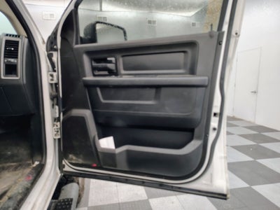 2018 RAM 2500 Tradesman Crew Cab 4x4 6'4' Box