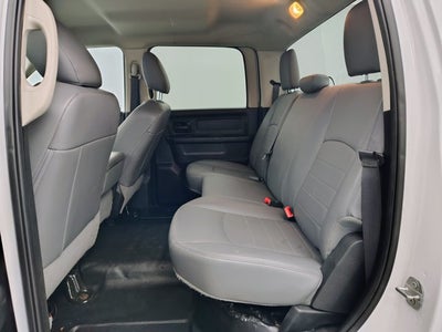 2018 RAM 2500 Tradesman Crew Cab 4x4 6'4' Box