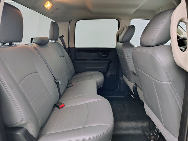 2018 RAM 2500 Tradesman Crew Cab 4x4 6'4' Box