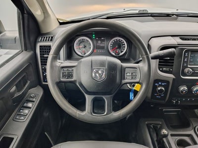 2018 RAM 2500 Tradesman Crew Cab 4x4 6'4' Box
