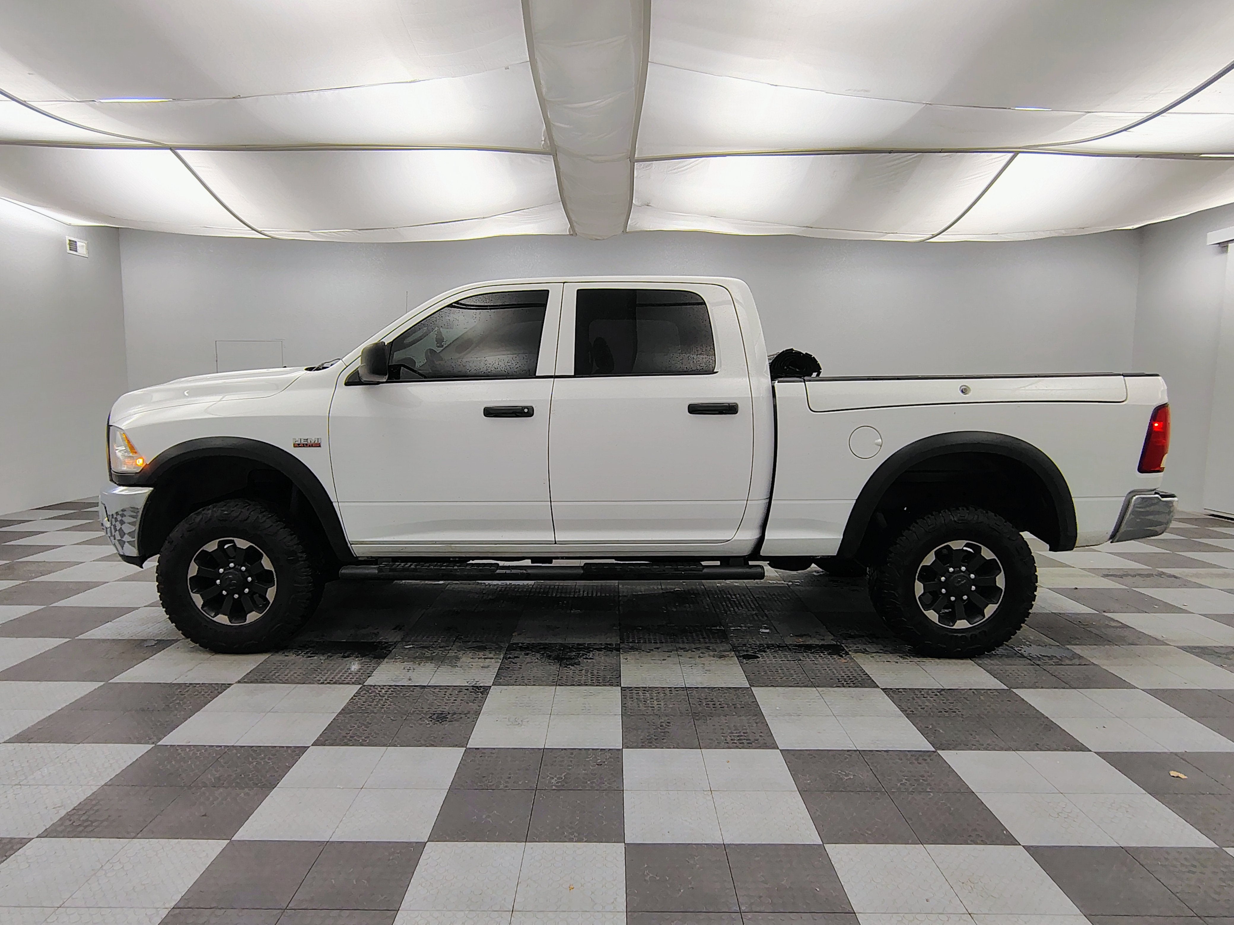 2018 RAM 2500 Tradesman Crew Cab 4x4 6'4' Box