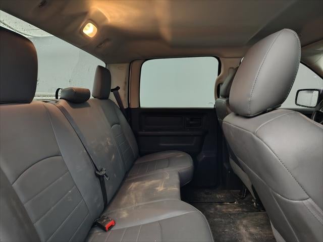 2018 RAM 2500 Tradesman Crew Cab 4x4 6'4' Box