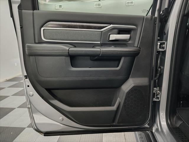 2022 RAM 2500 Big Horn Crew Cab 4x4 6'4' Box