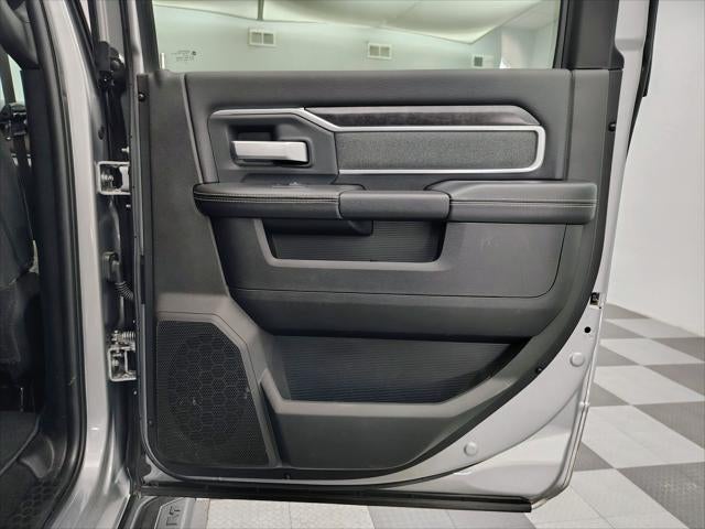 2022 RAM 2500 Big Horn Crew Cab 4x4 6'4' Box