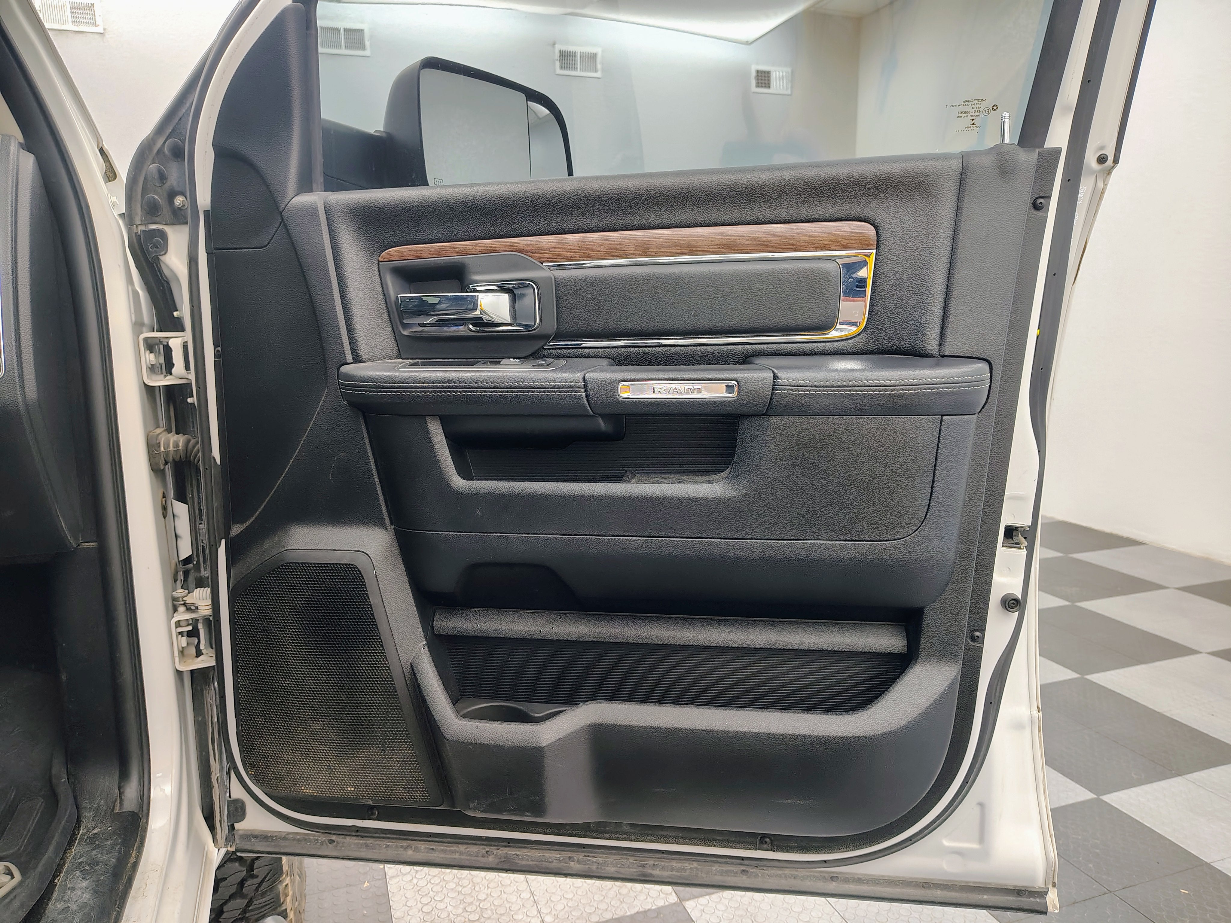 2017 RAM 2500 Laramie