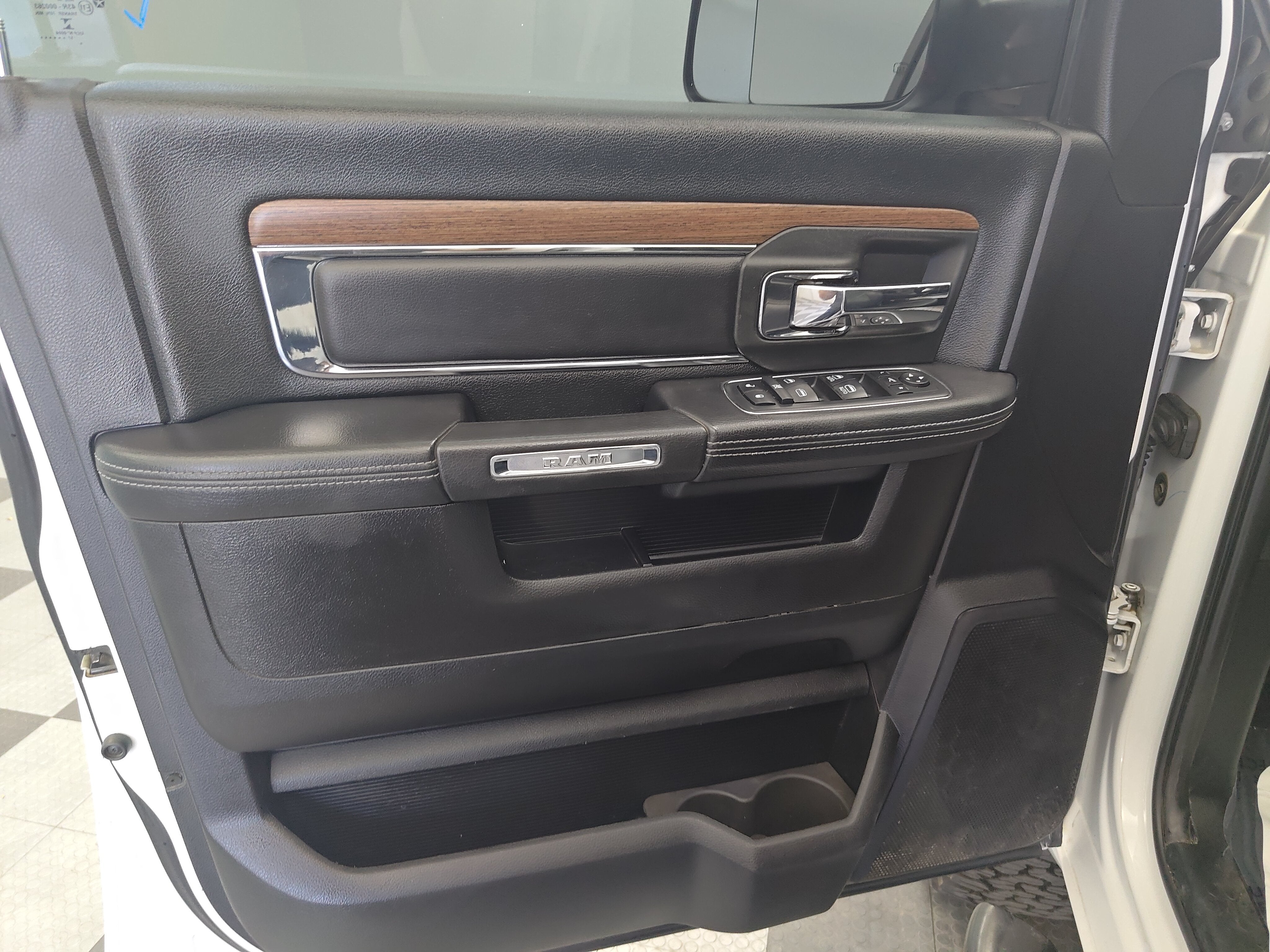 2017 RAM 2500 Laramie