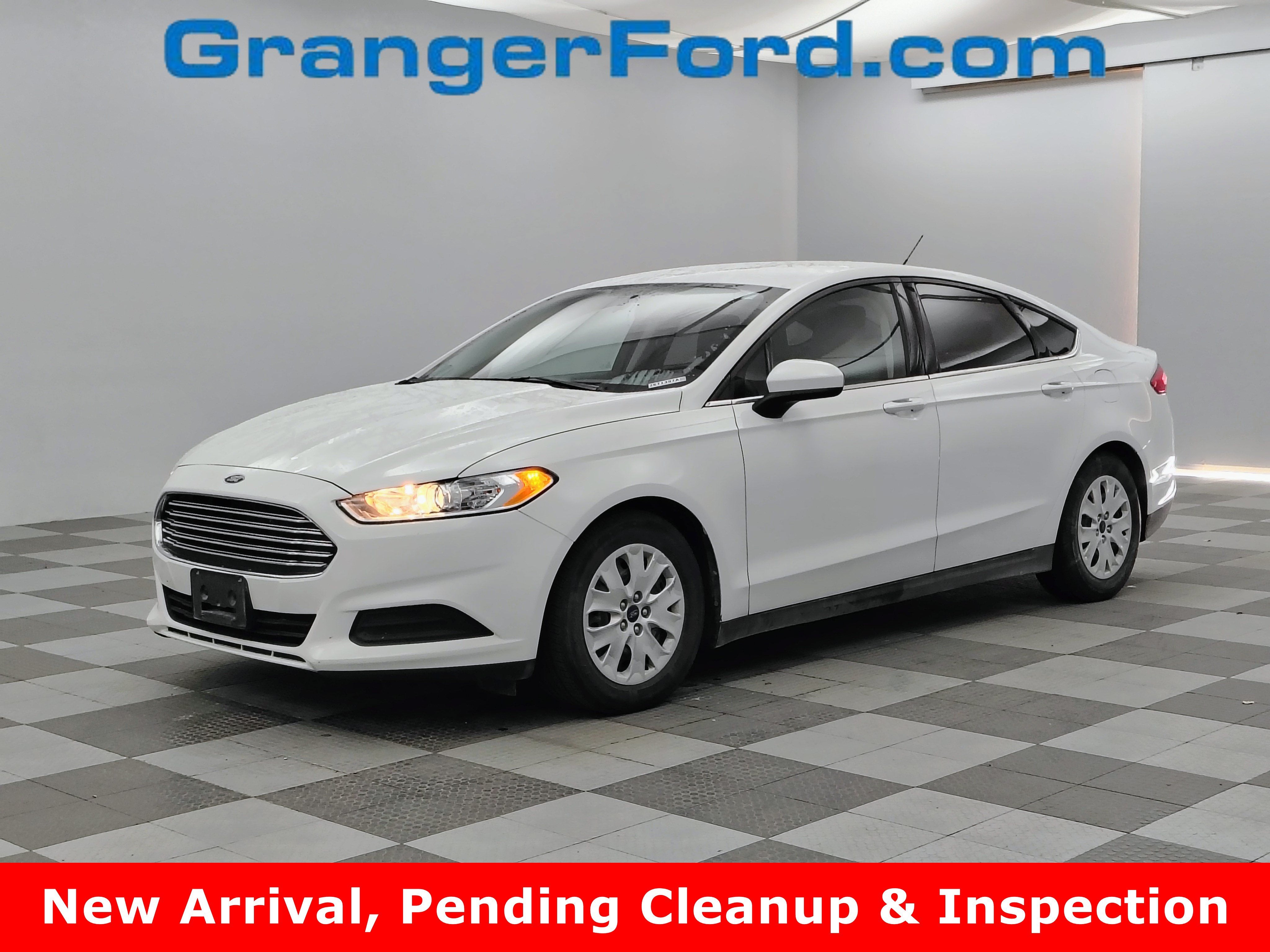 2014 Ford Fusion S