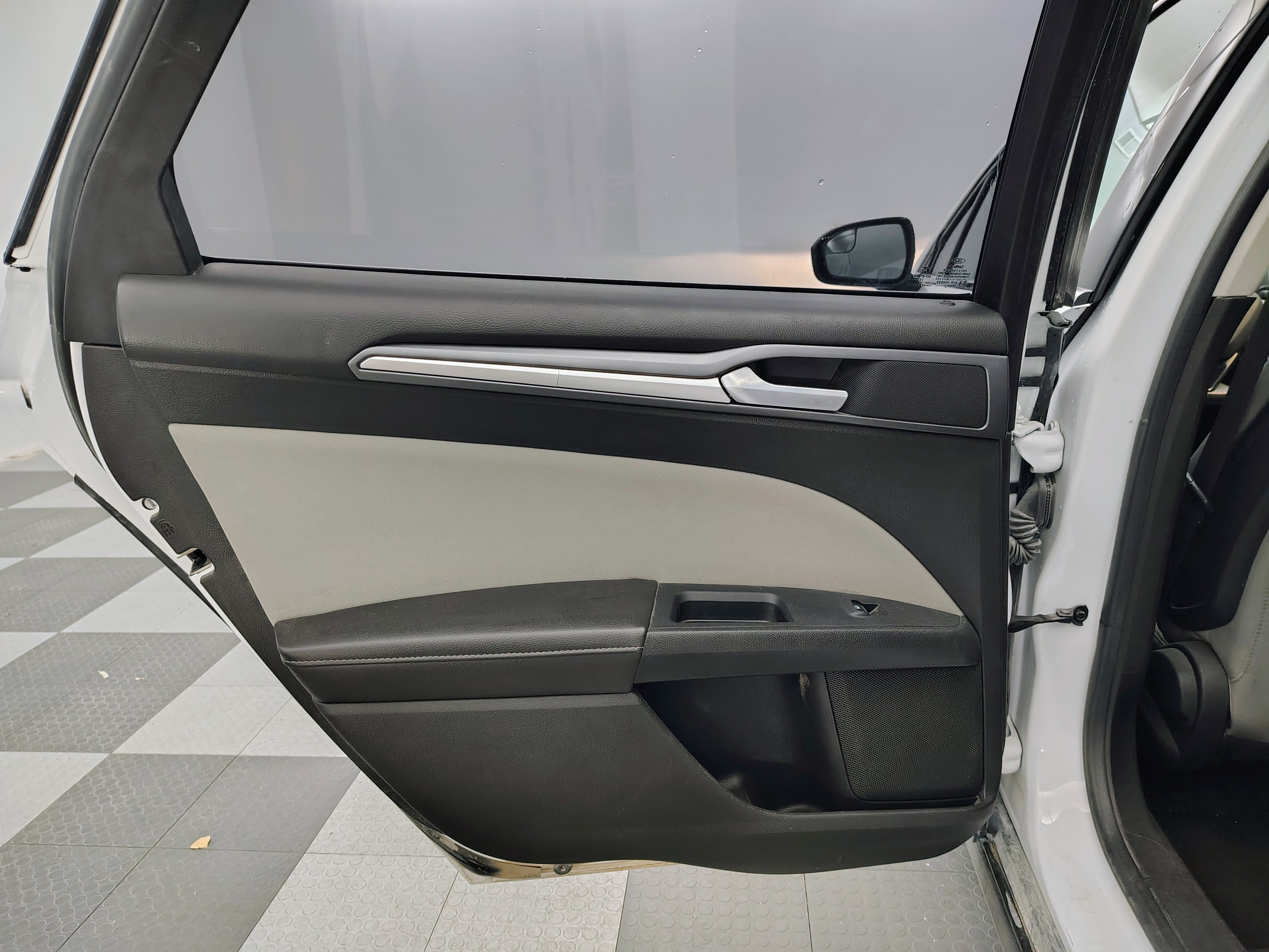 2014 Ford Fusion S
