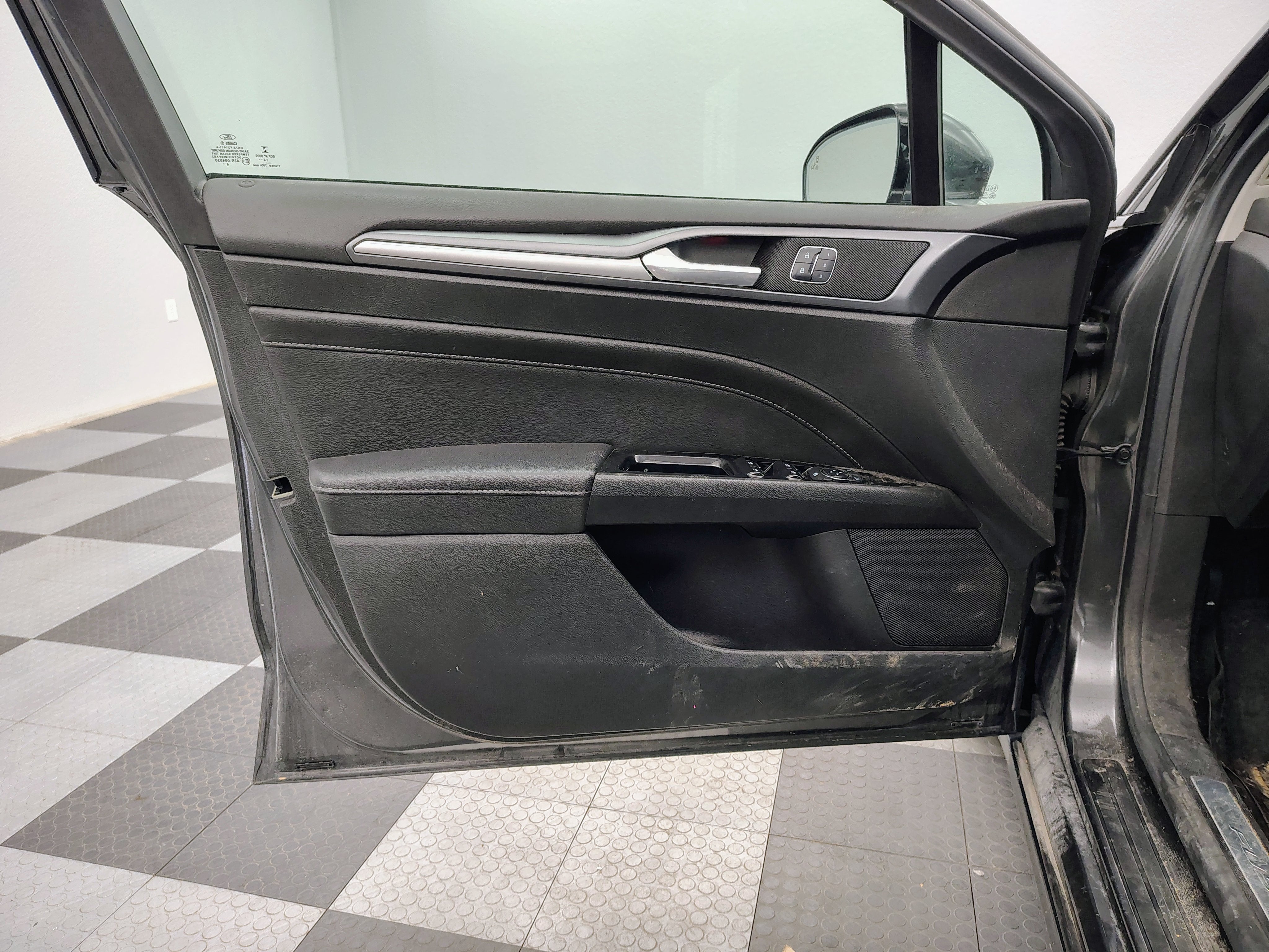 2015 Ford Fusion Hybrid Titanium