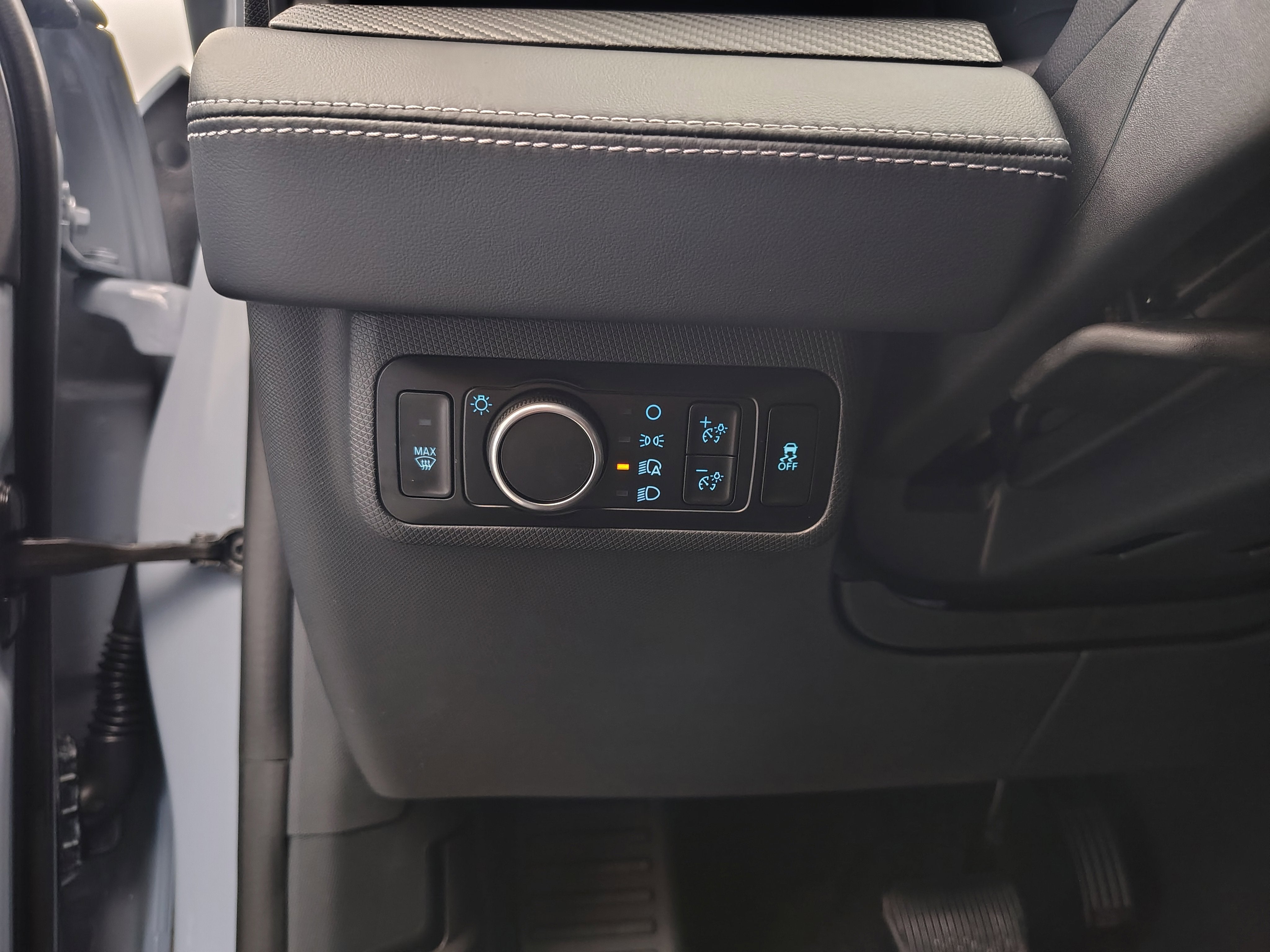 2024 Ford Mustang Mach-E Select