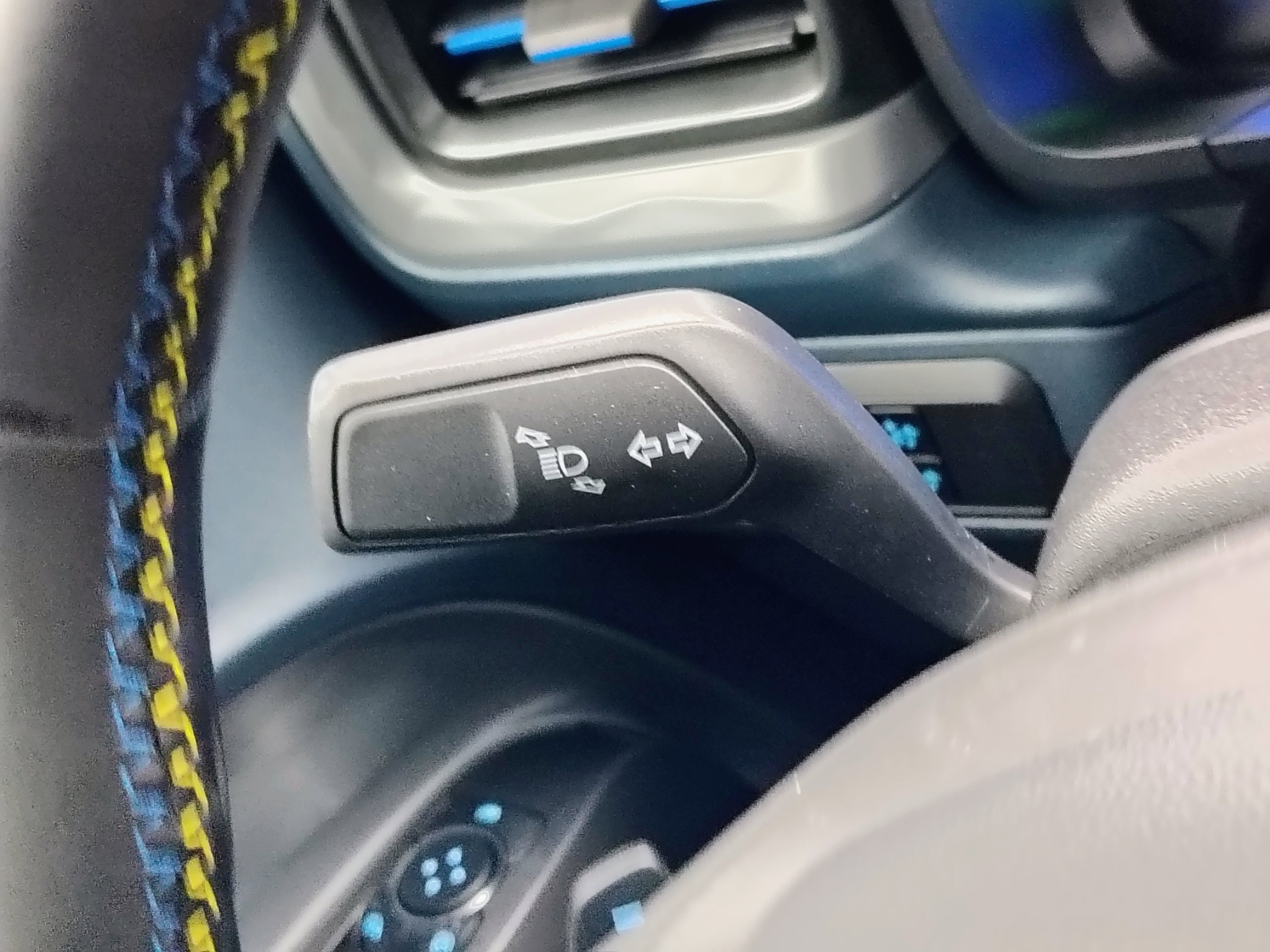 2026 Ford Maverick Lobo High