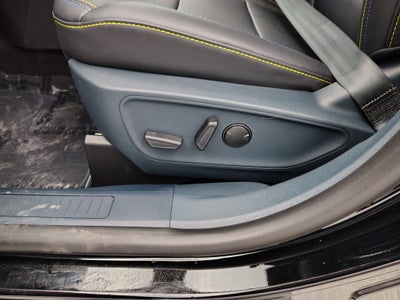 2025 Ford Maverick Lobo Standard