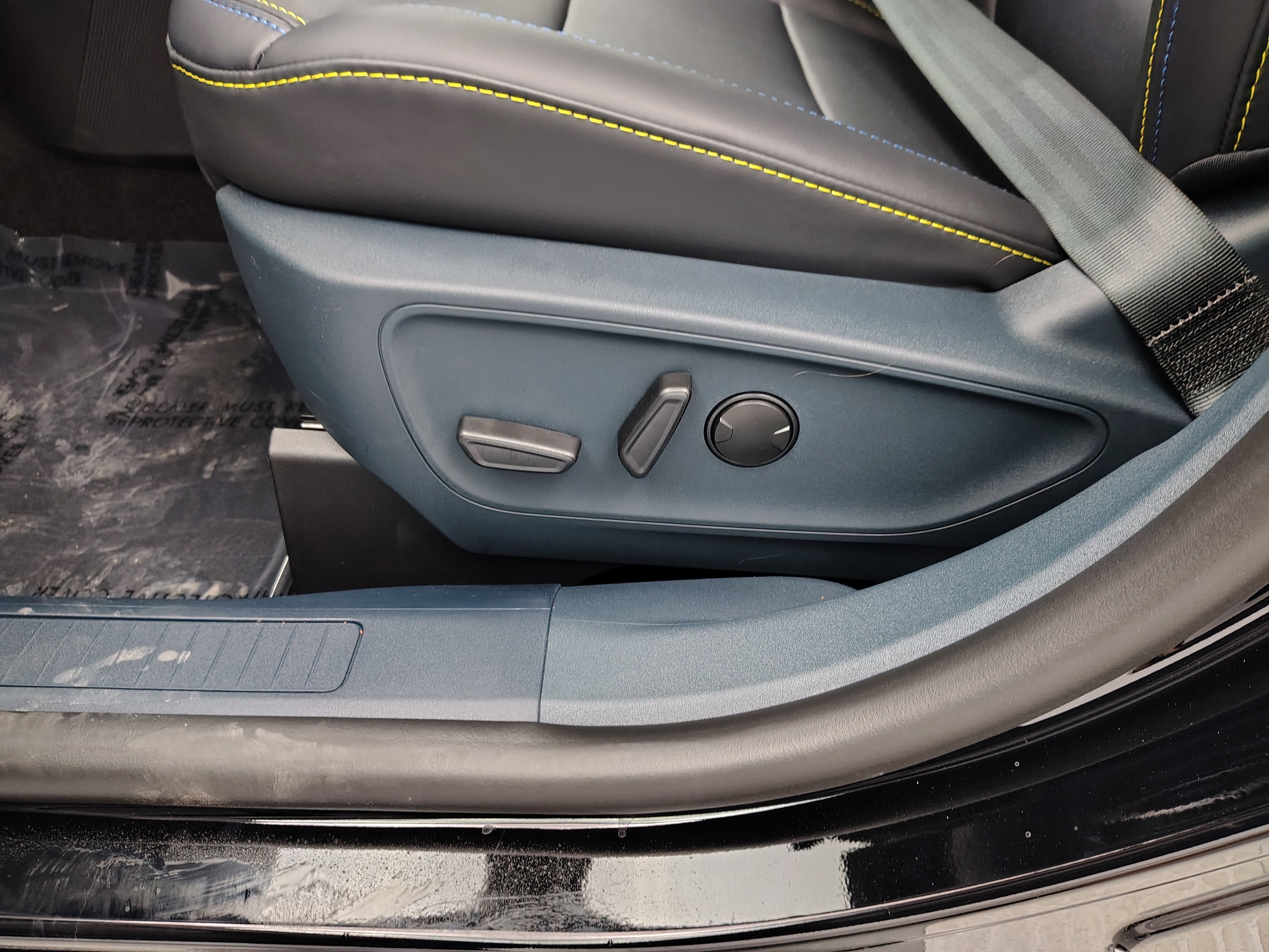 2025 Ford Maverick Lobo Standard