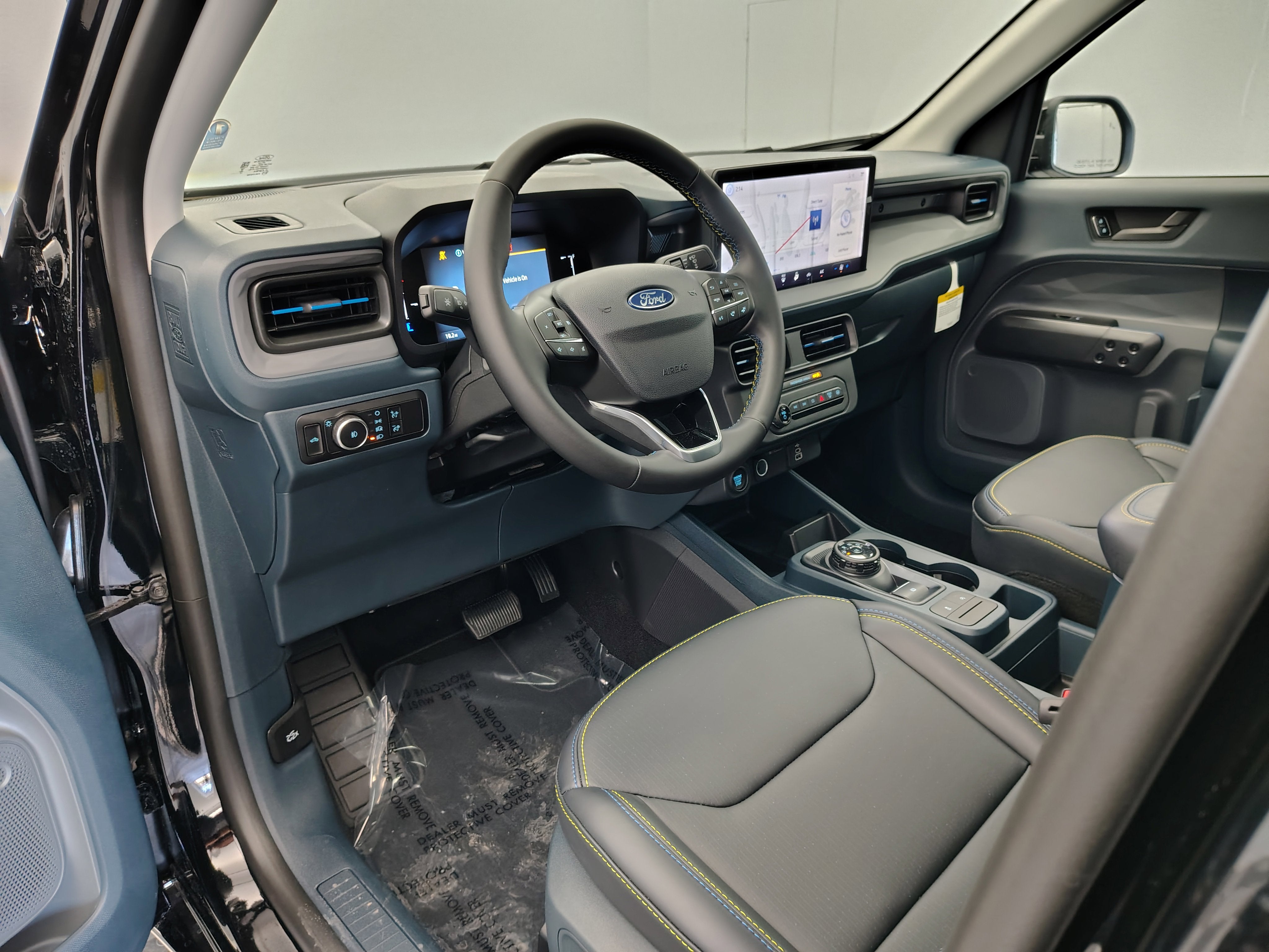 2025 Ford Maverick Lobo Standard