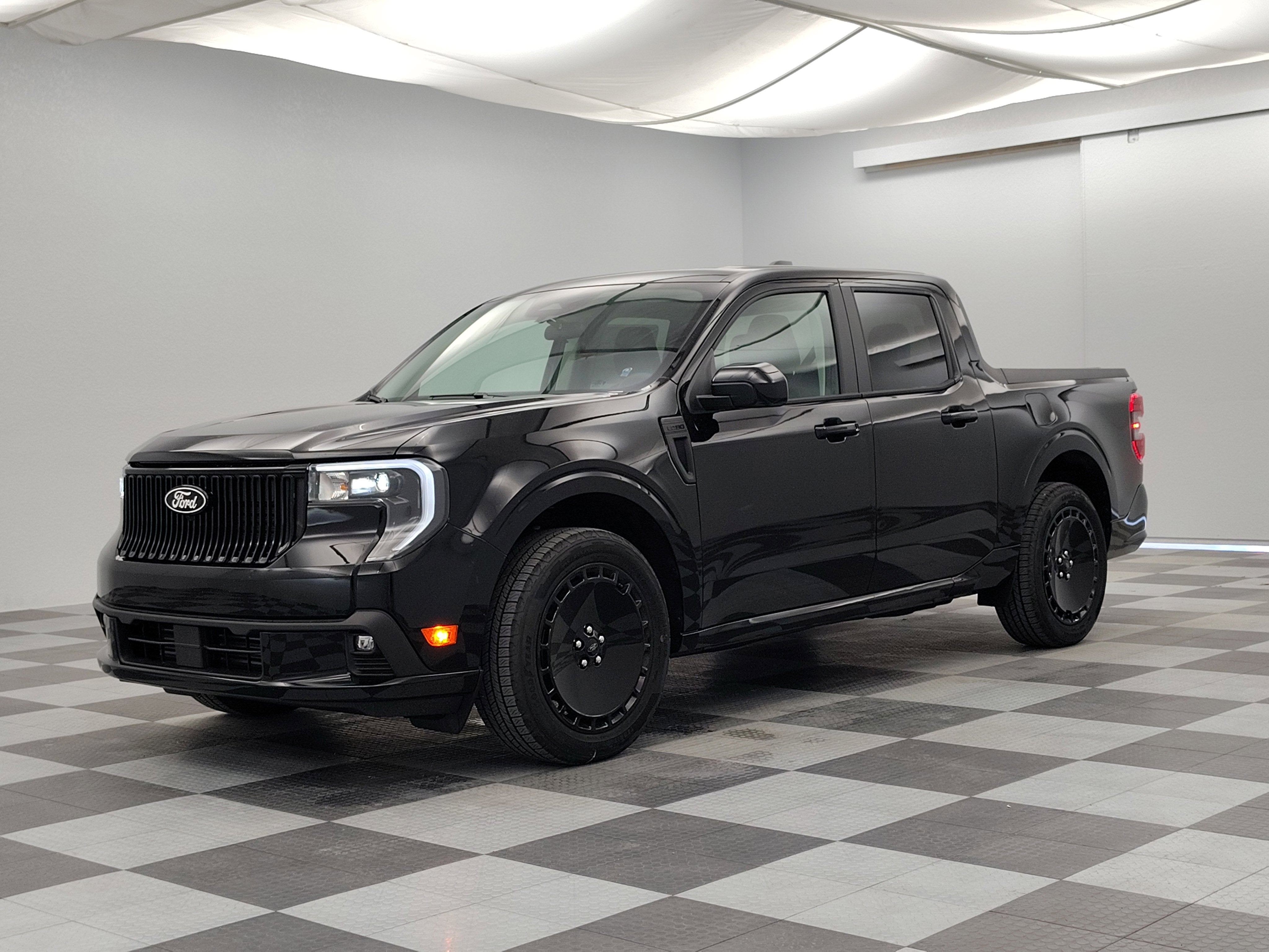 2025 Ford Maverick Lobo Standard