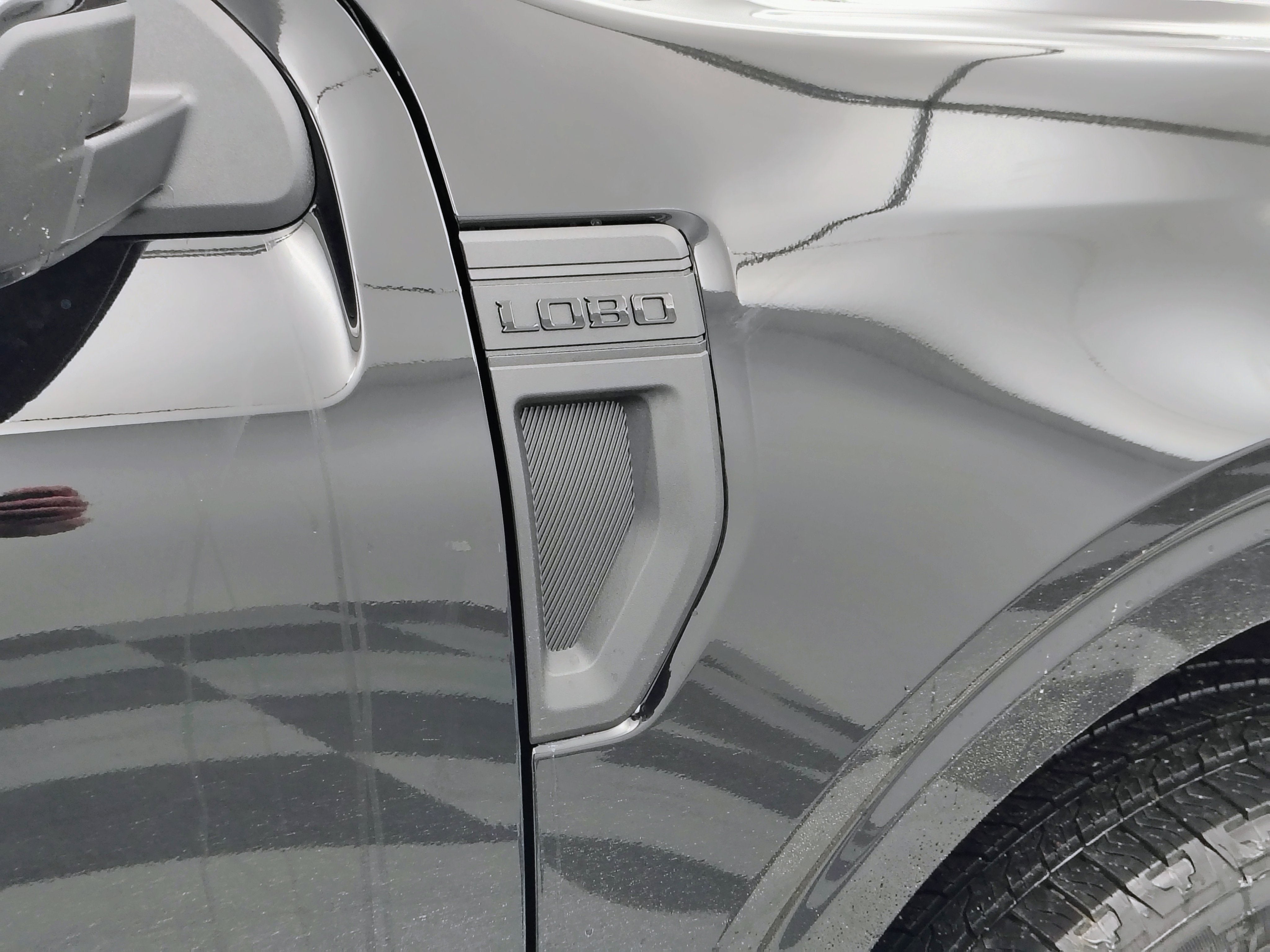 2026 Ford Maverick Lobo Standard