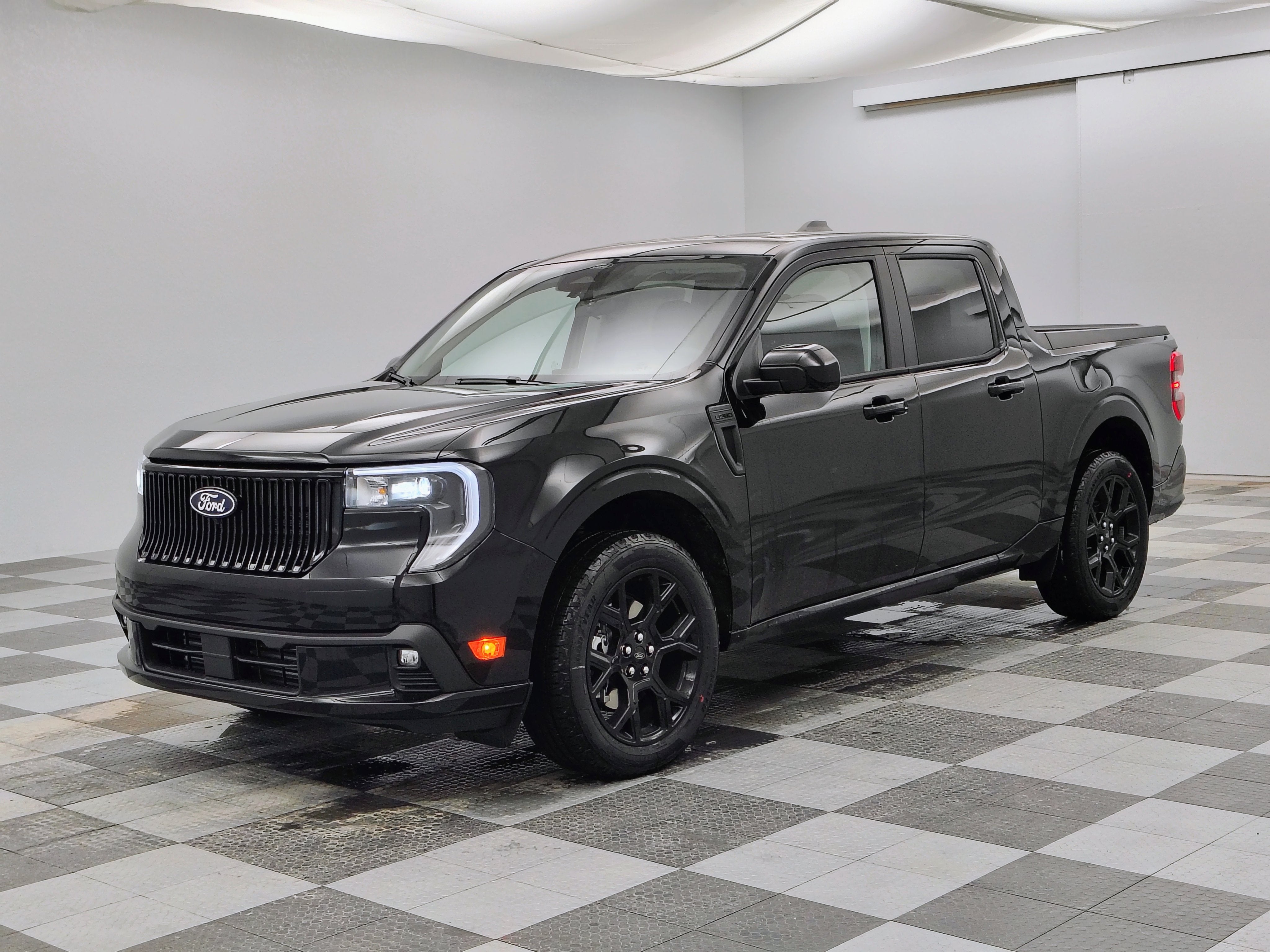 2026 Ford Maverick Lobo Standard