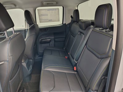 2025 Ford Maverick Lobo Standard