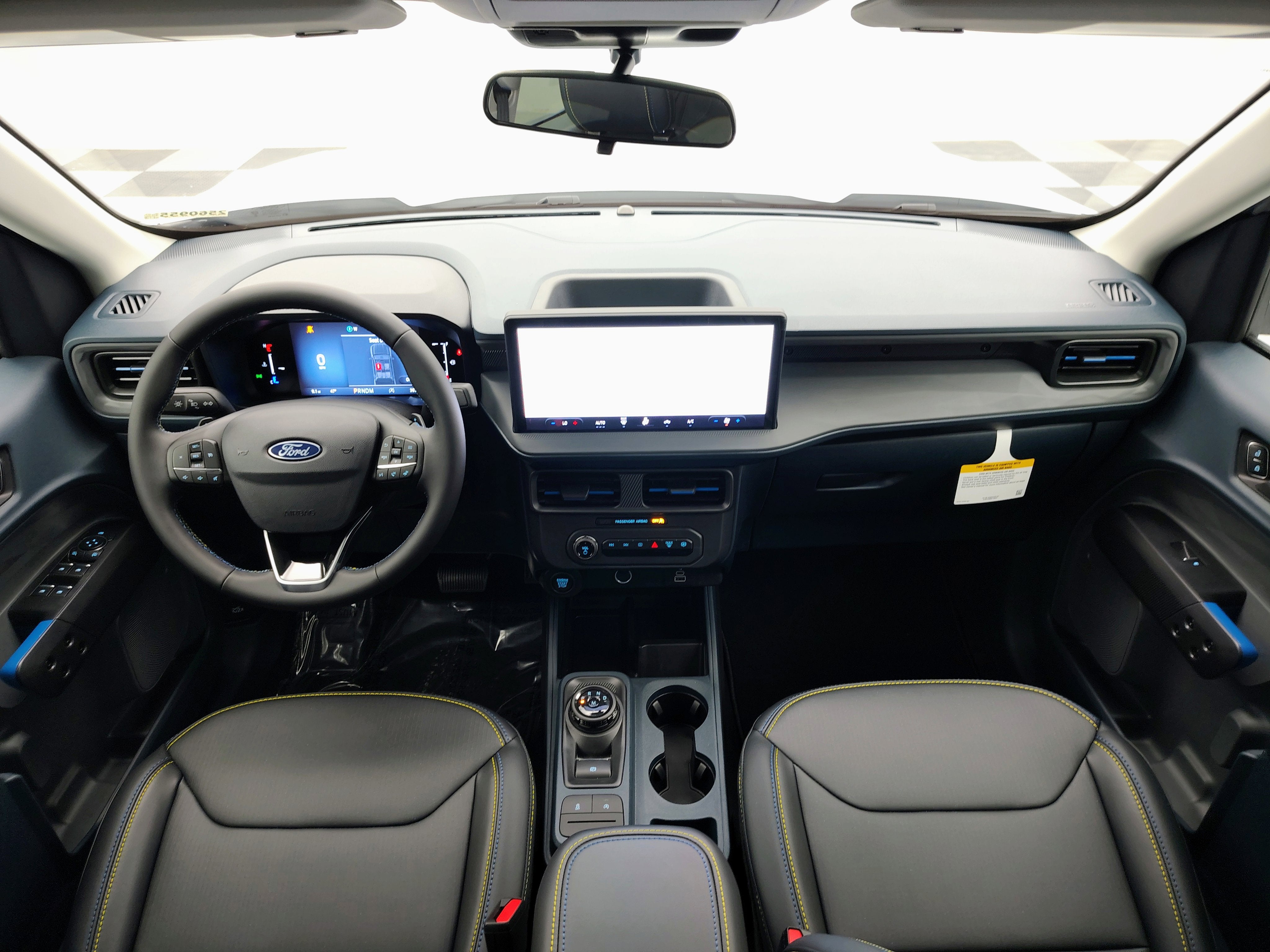 2025 Ford Maverick Lobo Standard