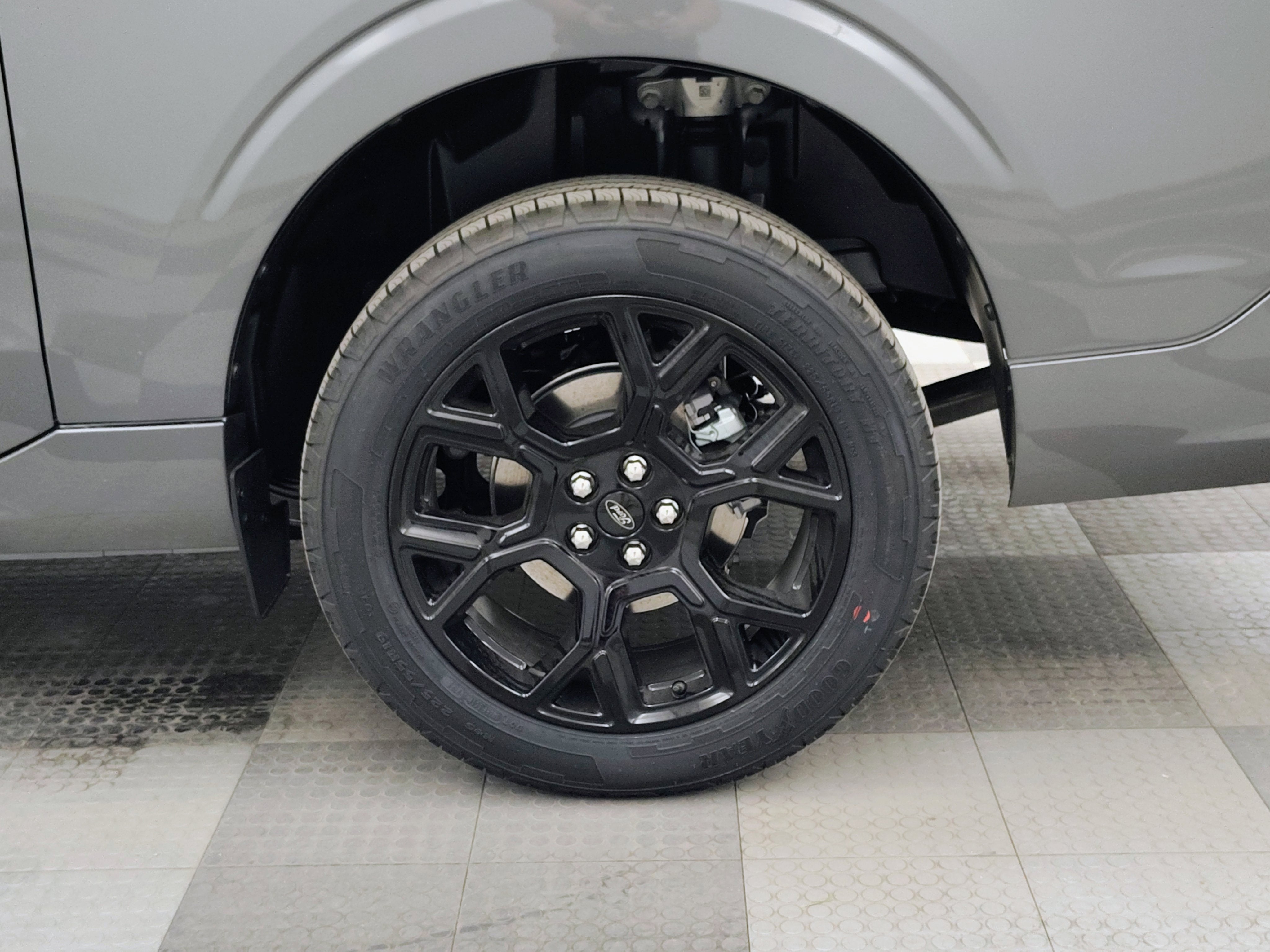 2026 Ford Maverick Lobo Standard