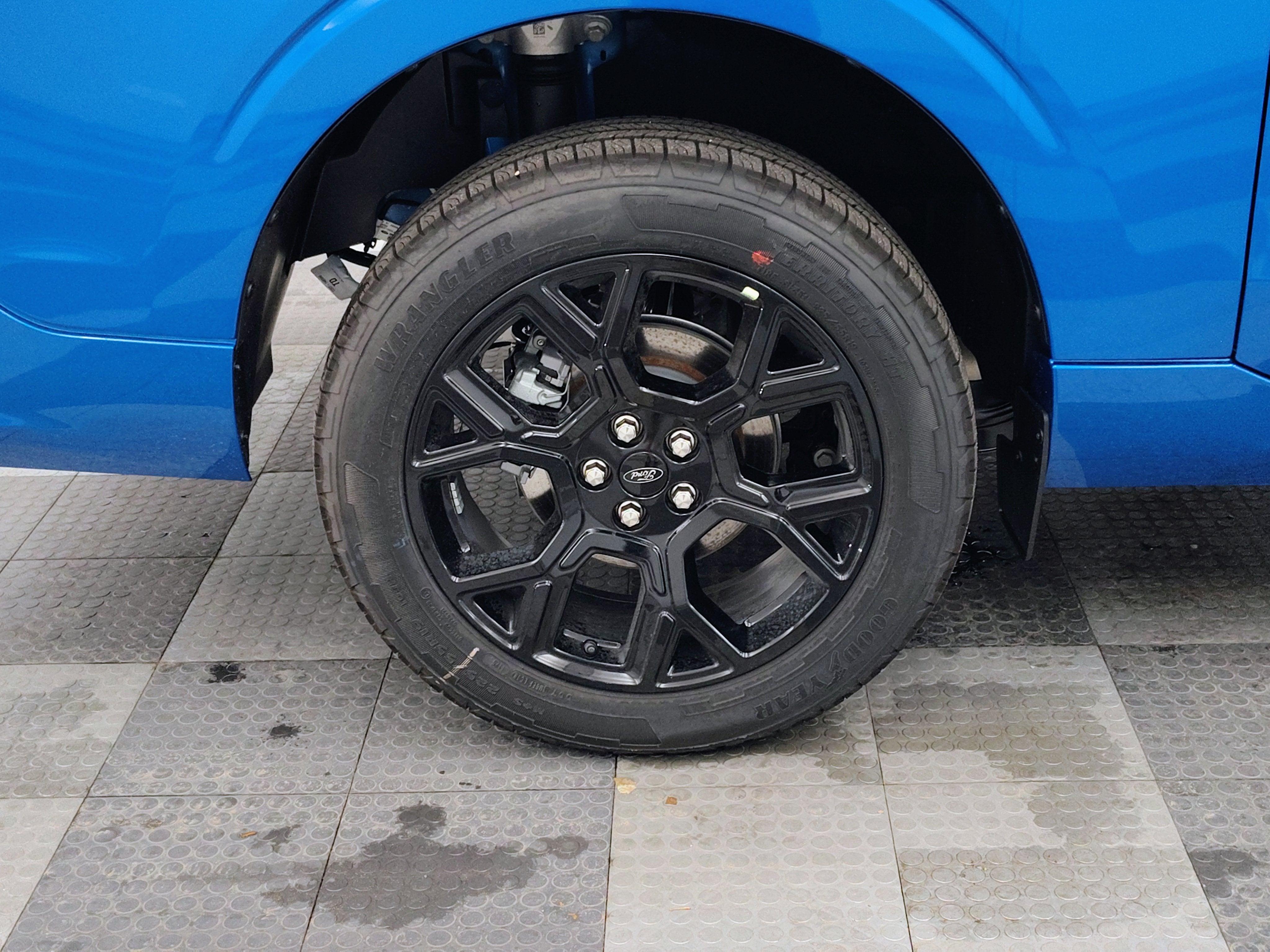 2026 Ford Maverick Lobo Standard