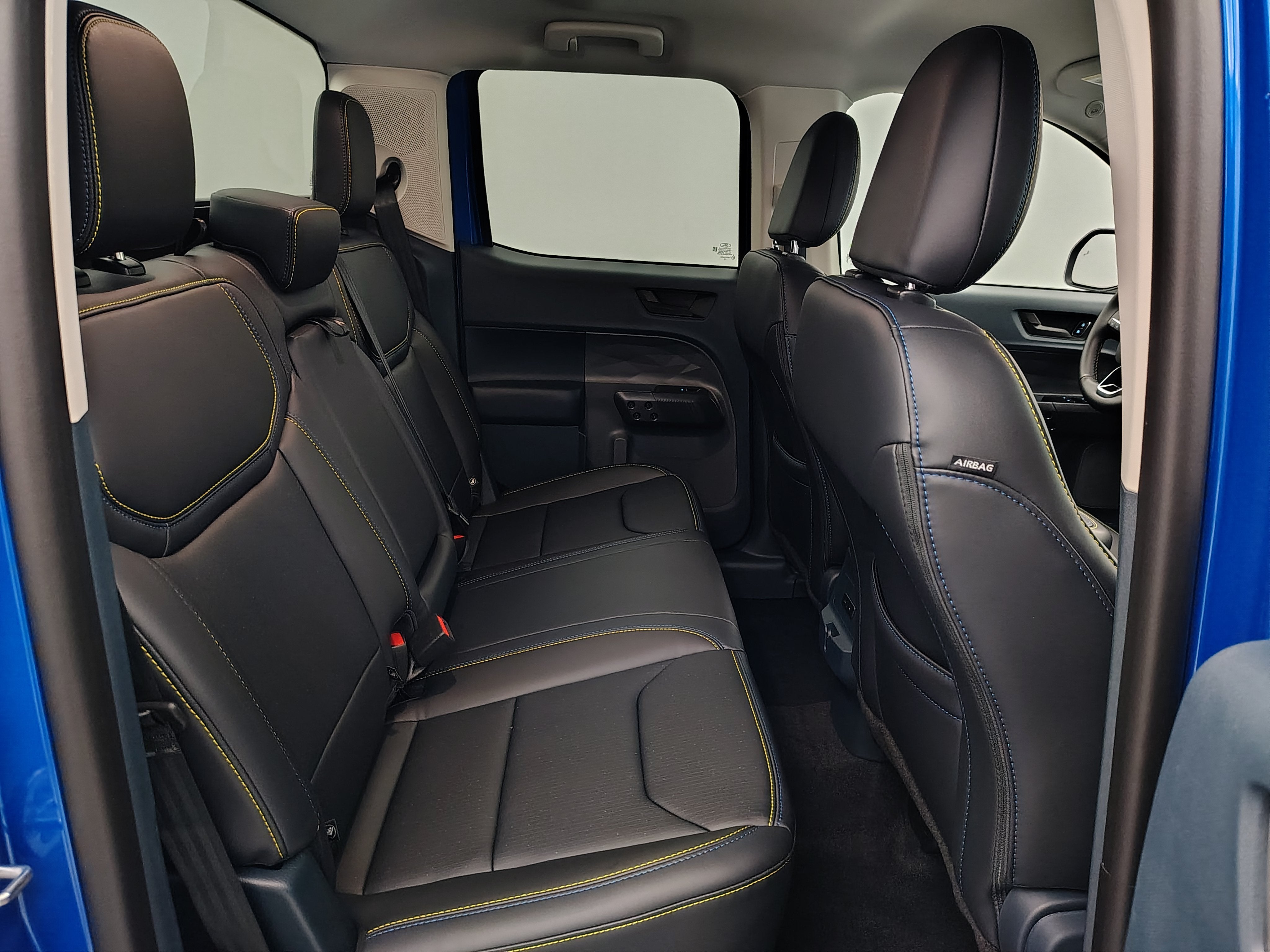 2026 Ford Maverick Lobo Standard