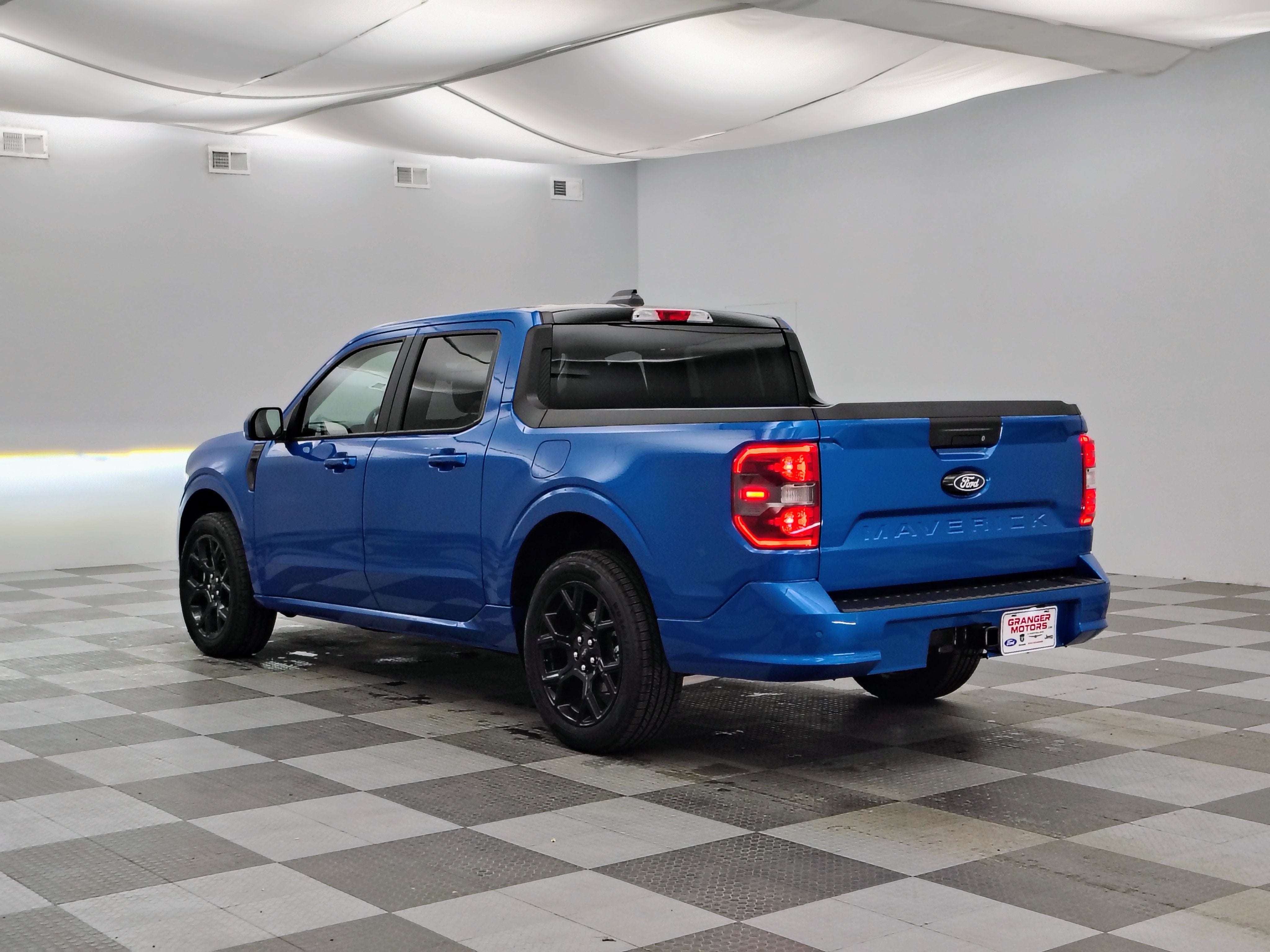 2026 Ford Maverick Lobo Standard