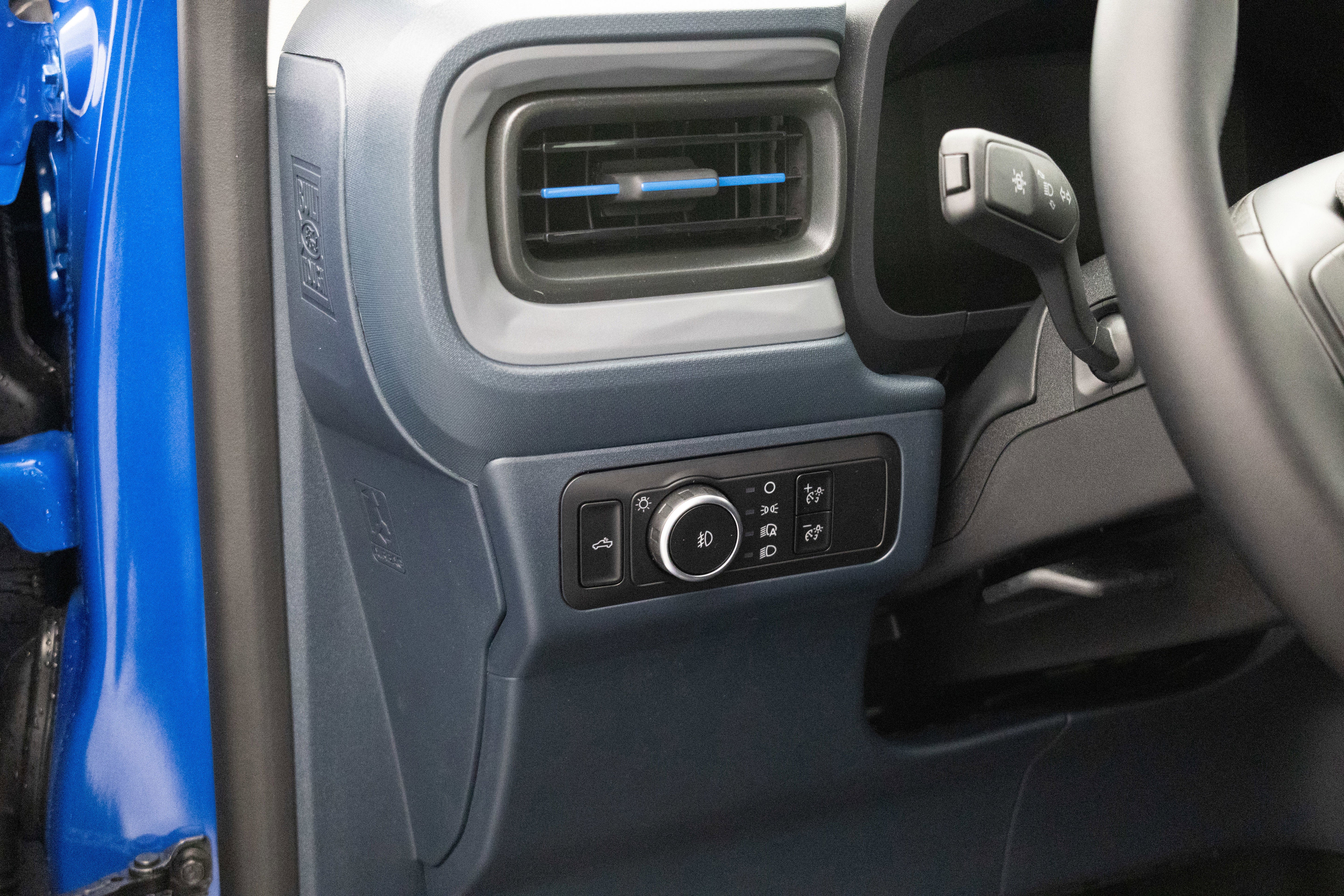 2026 Ford Maverick Lobo Standard