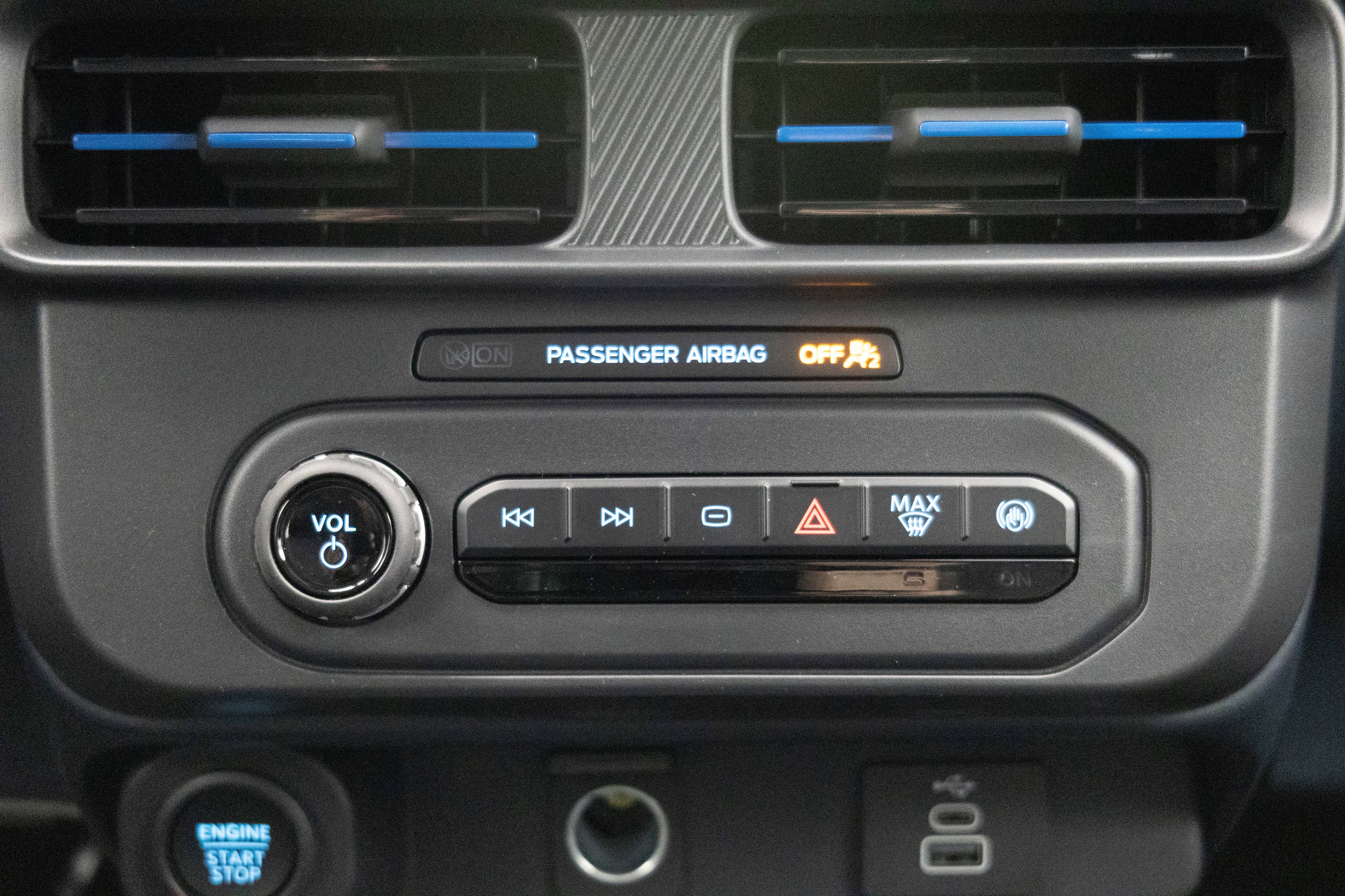 2026 Ford Maverick Lobo Standard