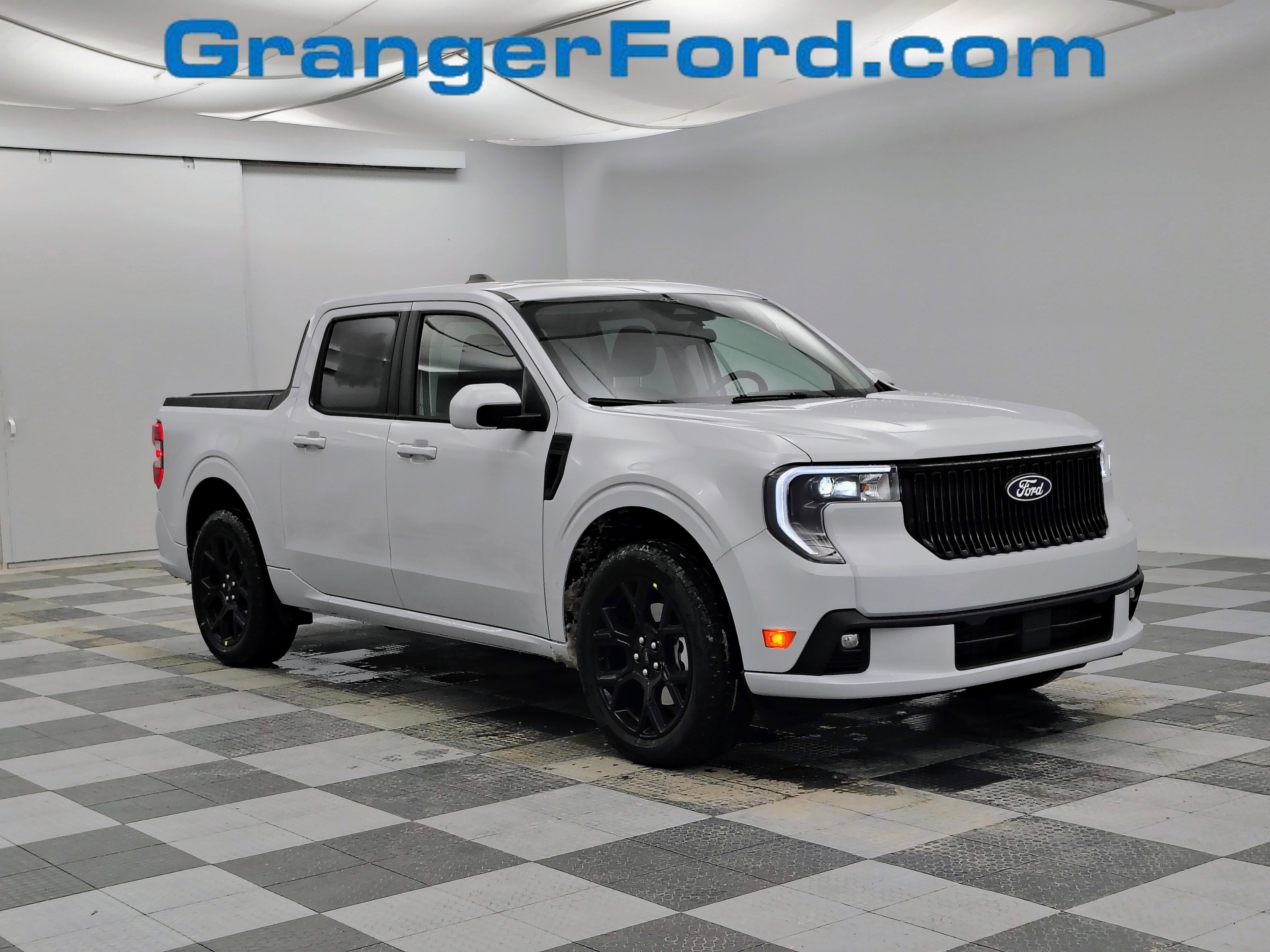 2026 Ford Maverick Lobo Standard