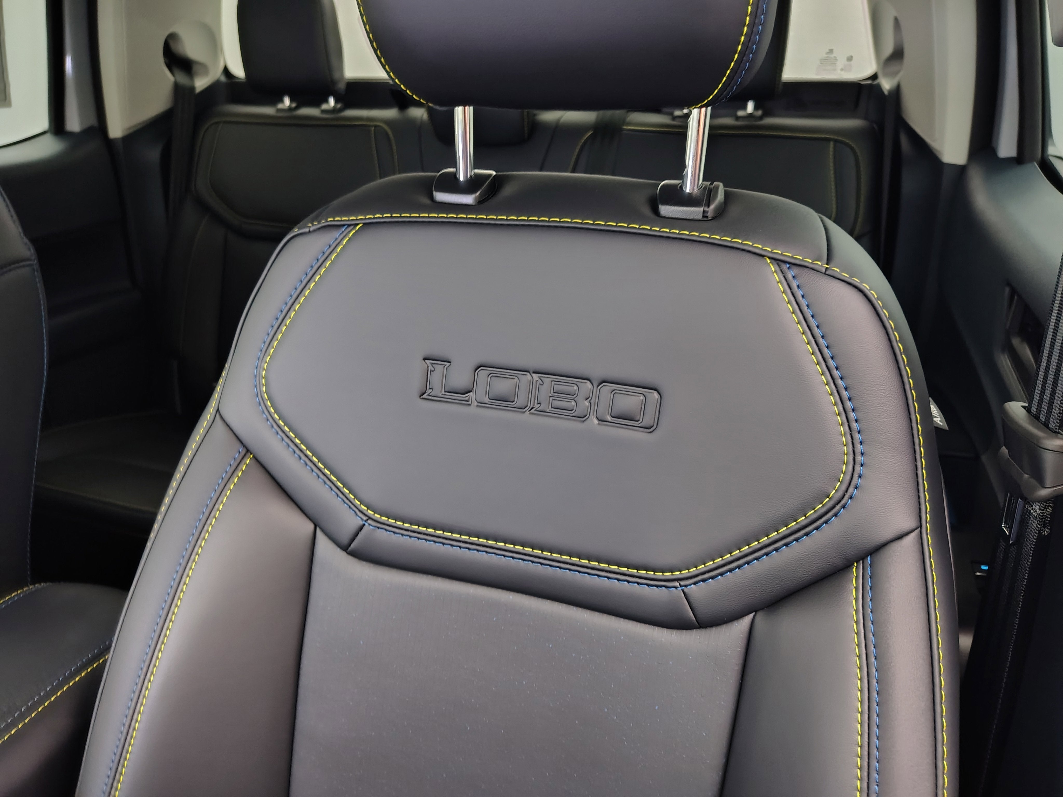 2026 Ford Maverick Lobo Standard