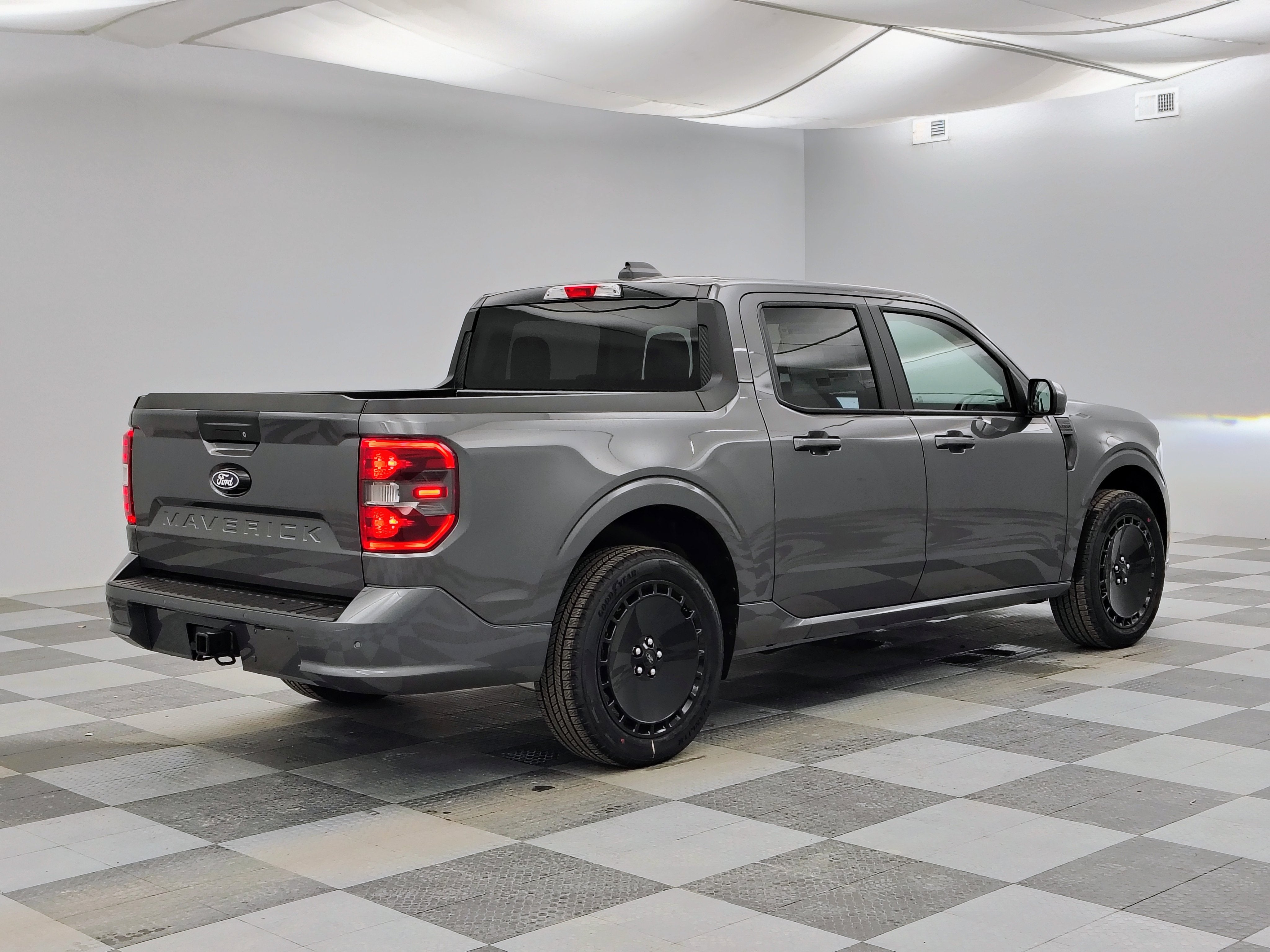 2026 Ford Maverick Lobo Standard