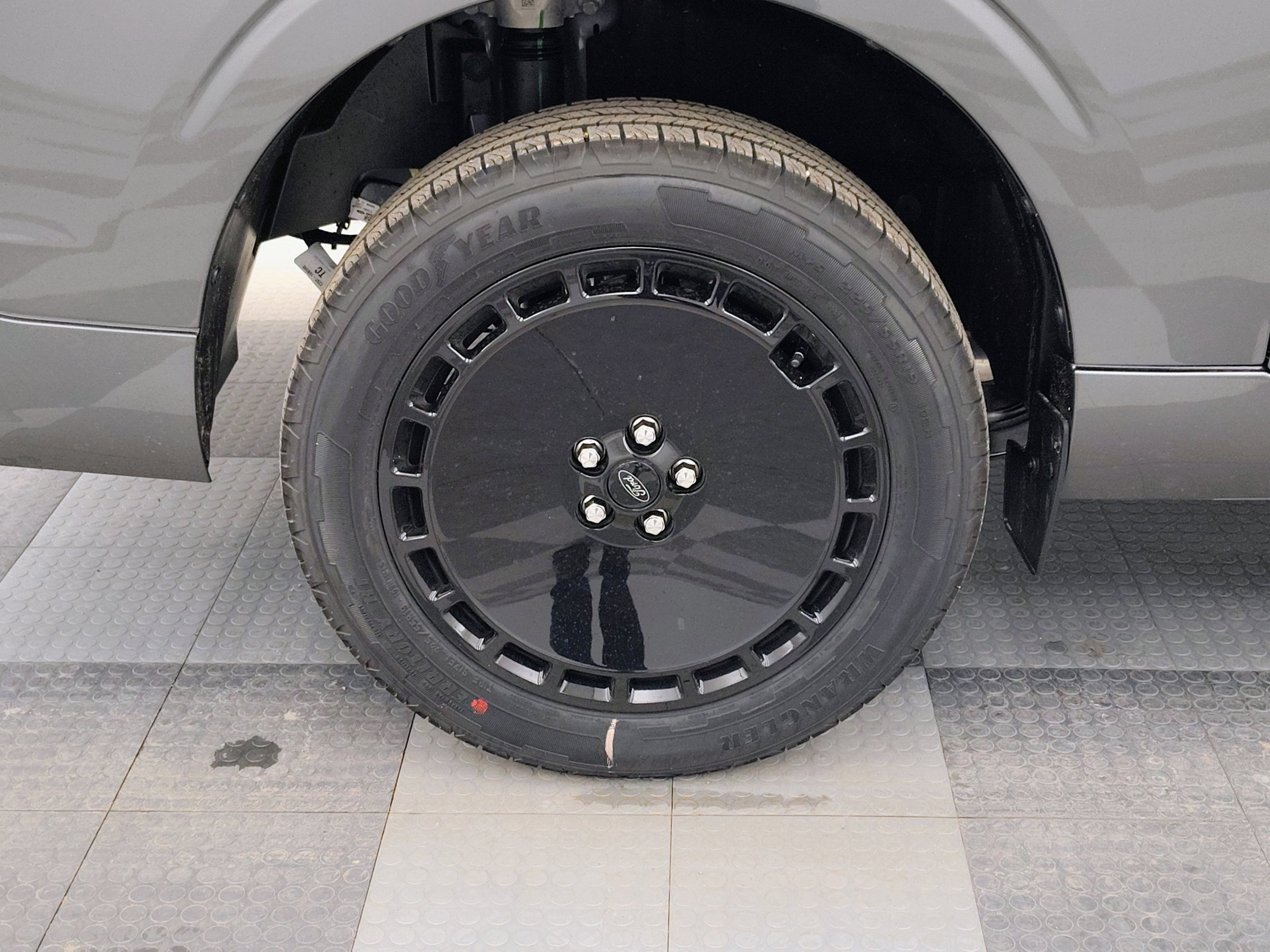 2026 Ford Maverick Lobo Standard