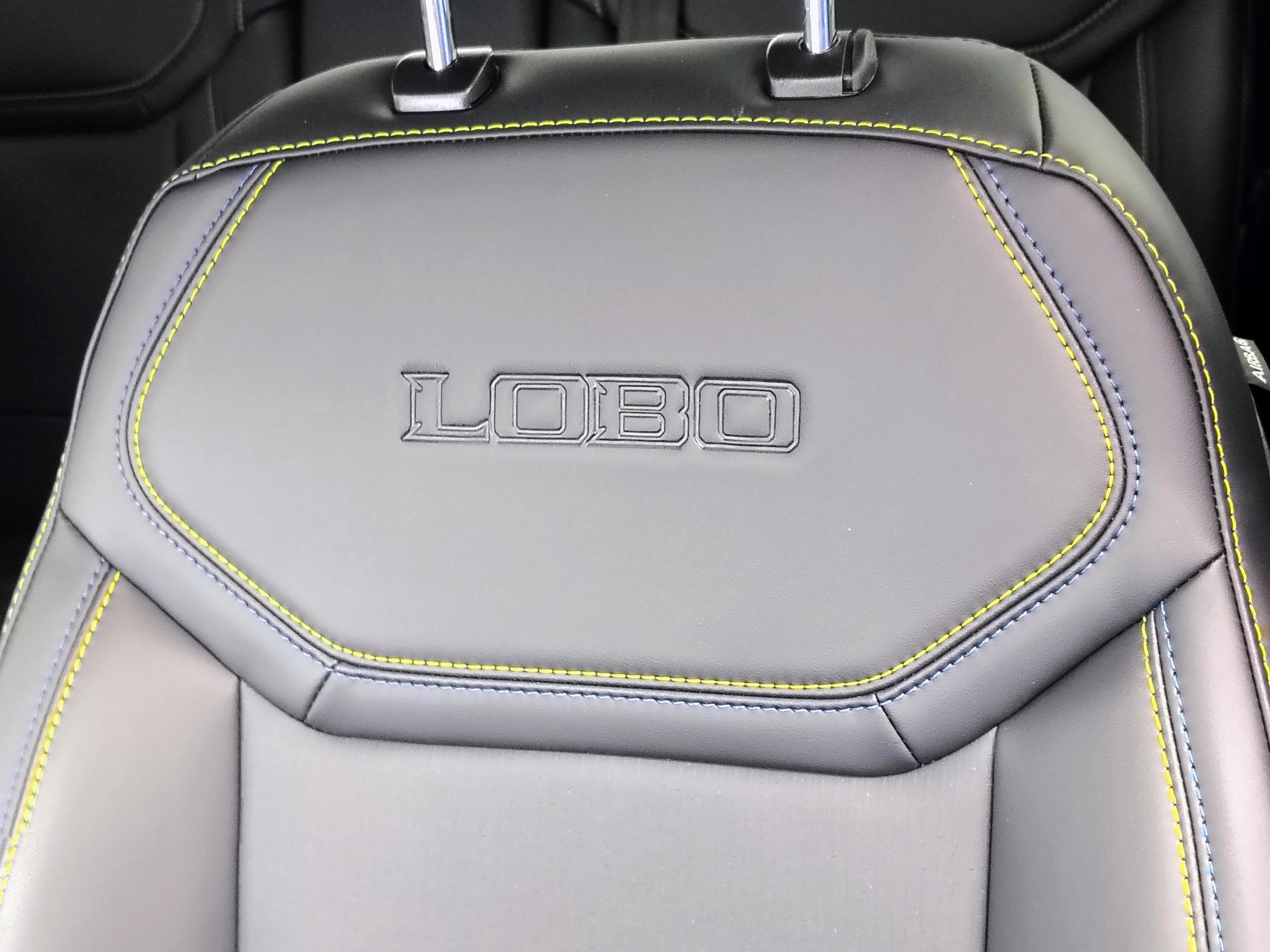 2026 Ford Maverick Lobo Standard