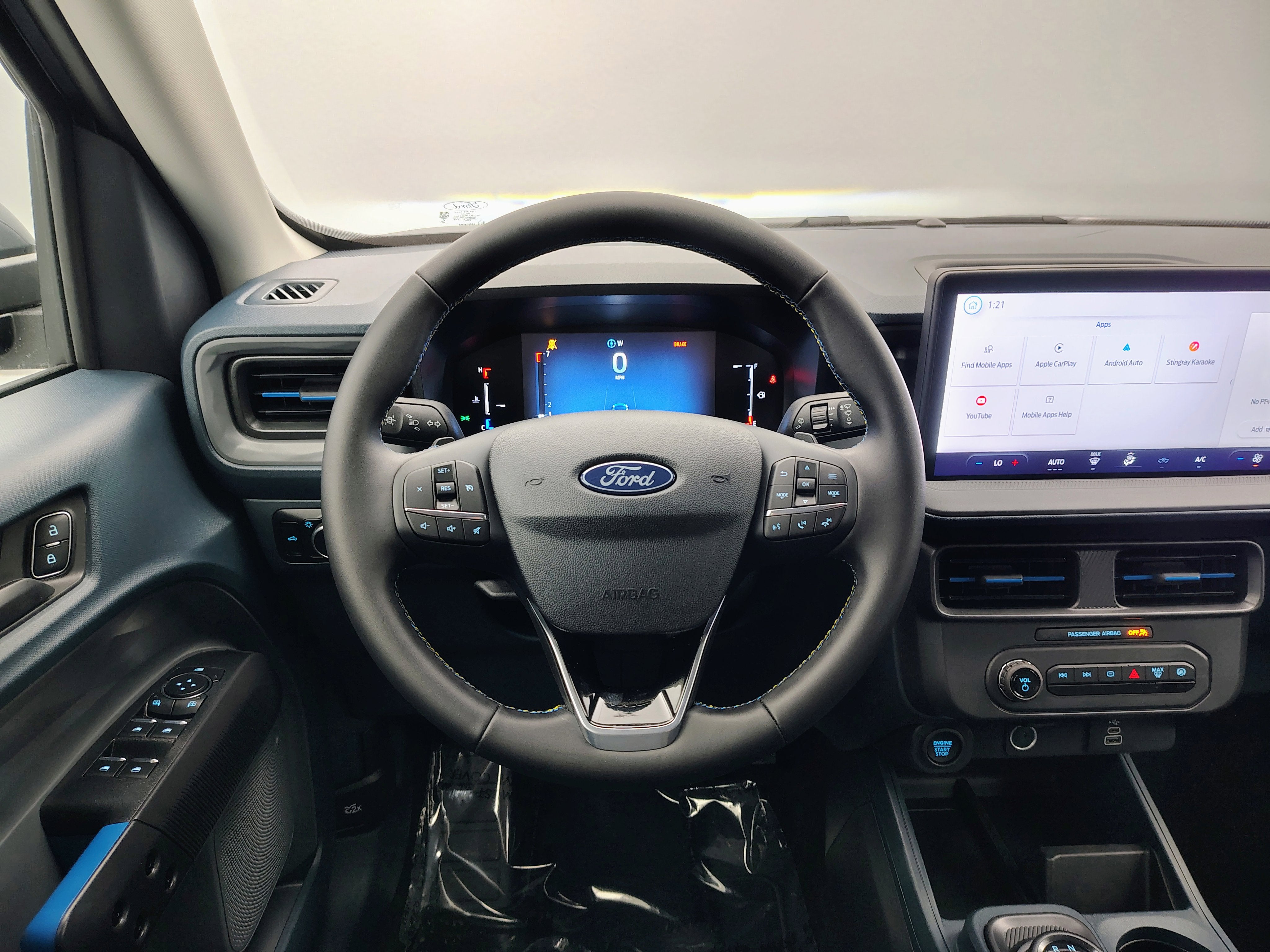 2026 Ford Maverick Lobo Standard