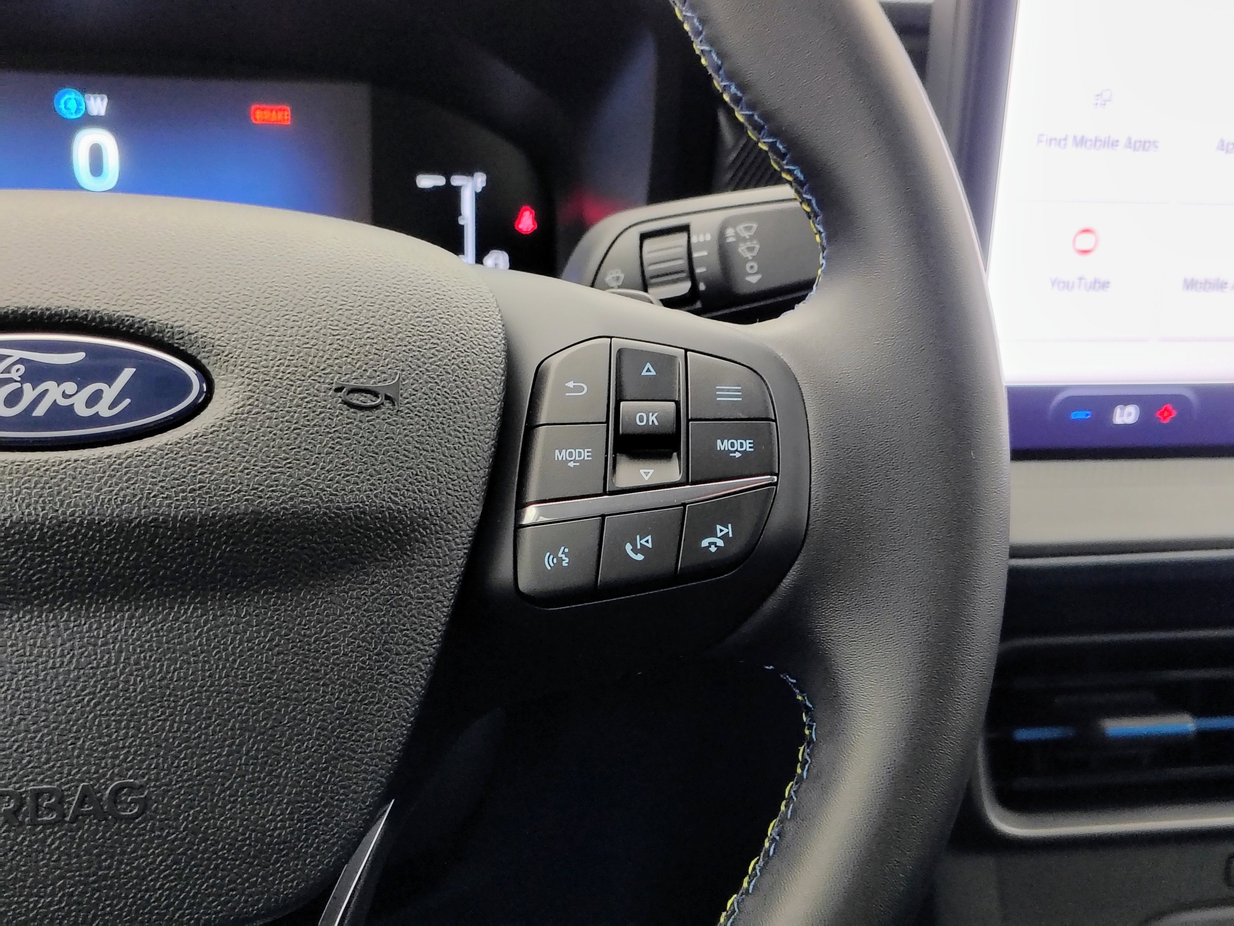 2026 Ford Maverick Lobo Standard