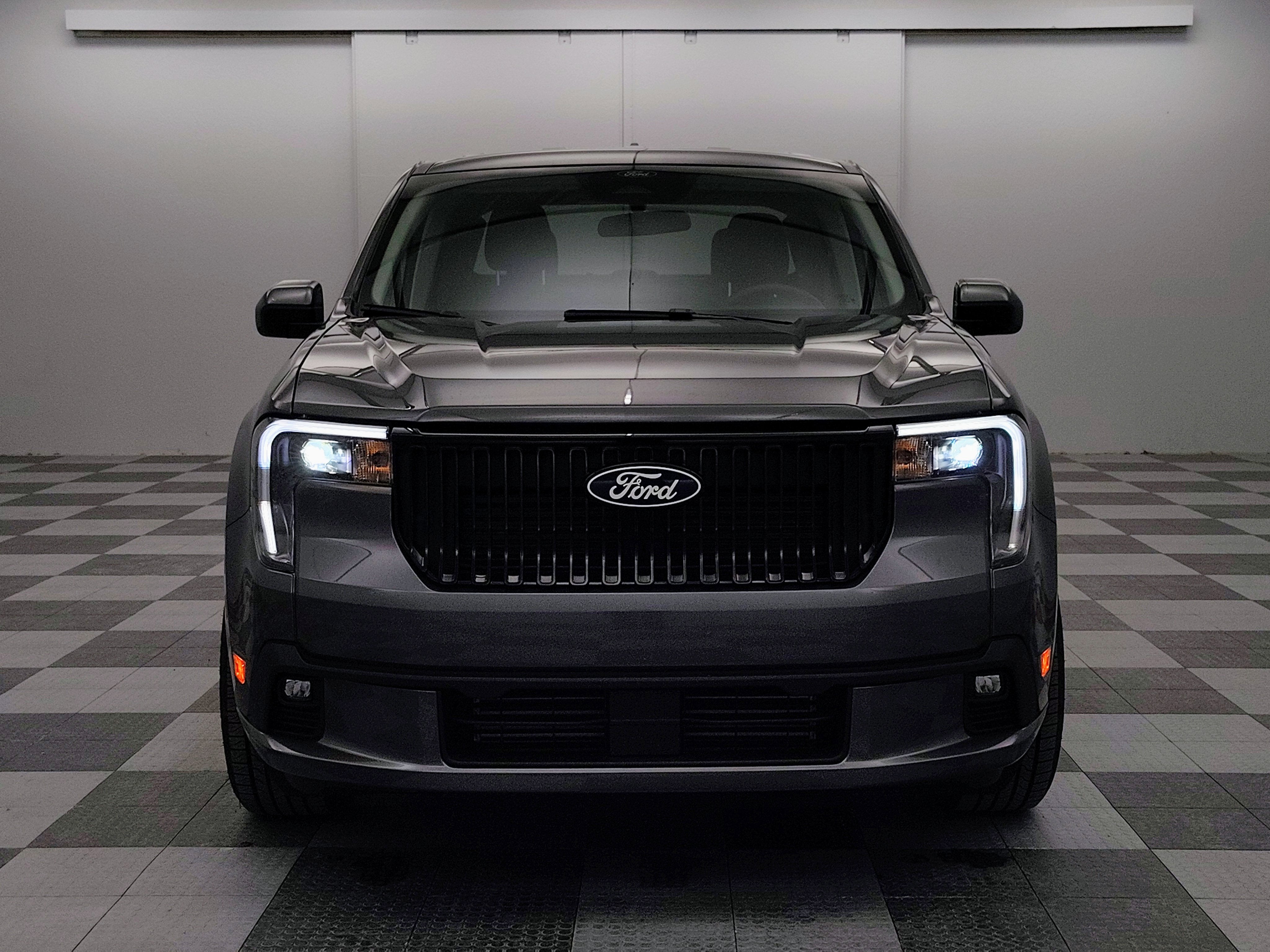 2026 Ford Maverick Lobo Standard