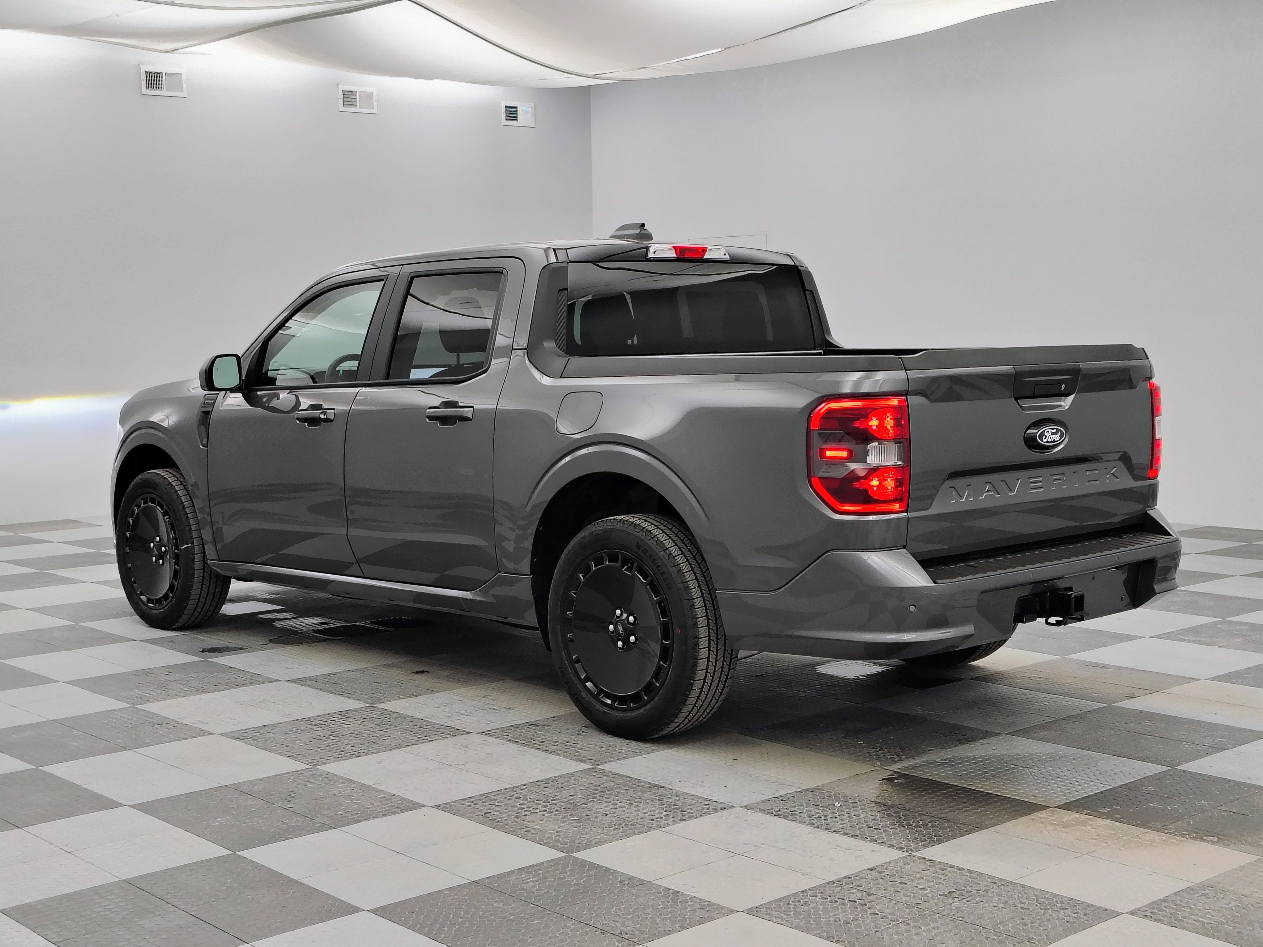 2026 Ford Maverick Lobo Standard