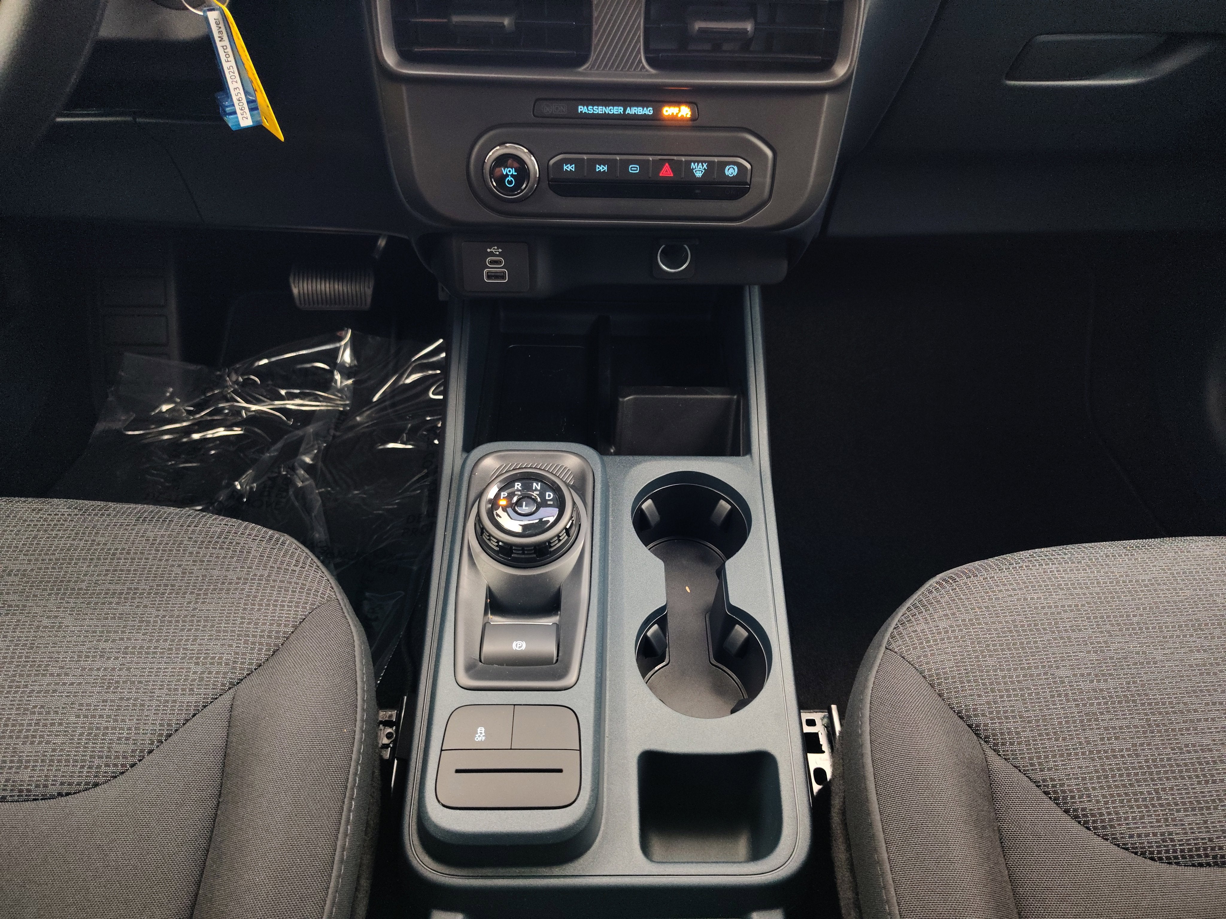 2025 Ford Maverick XL