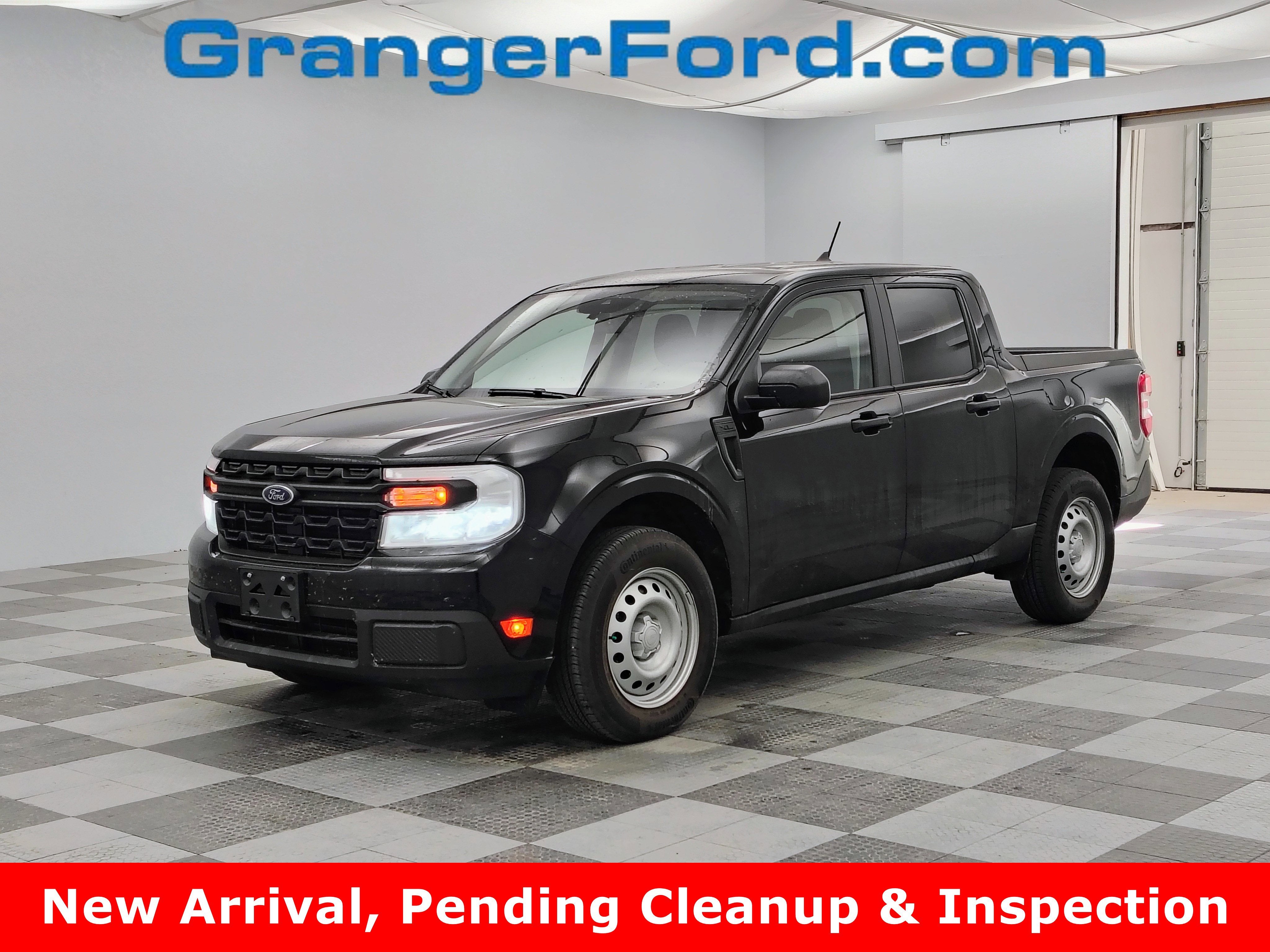 2024 Ford Maverick XL