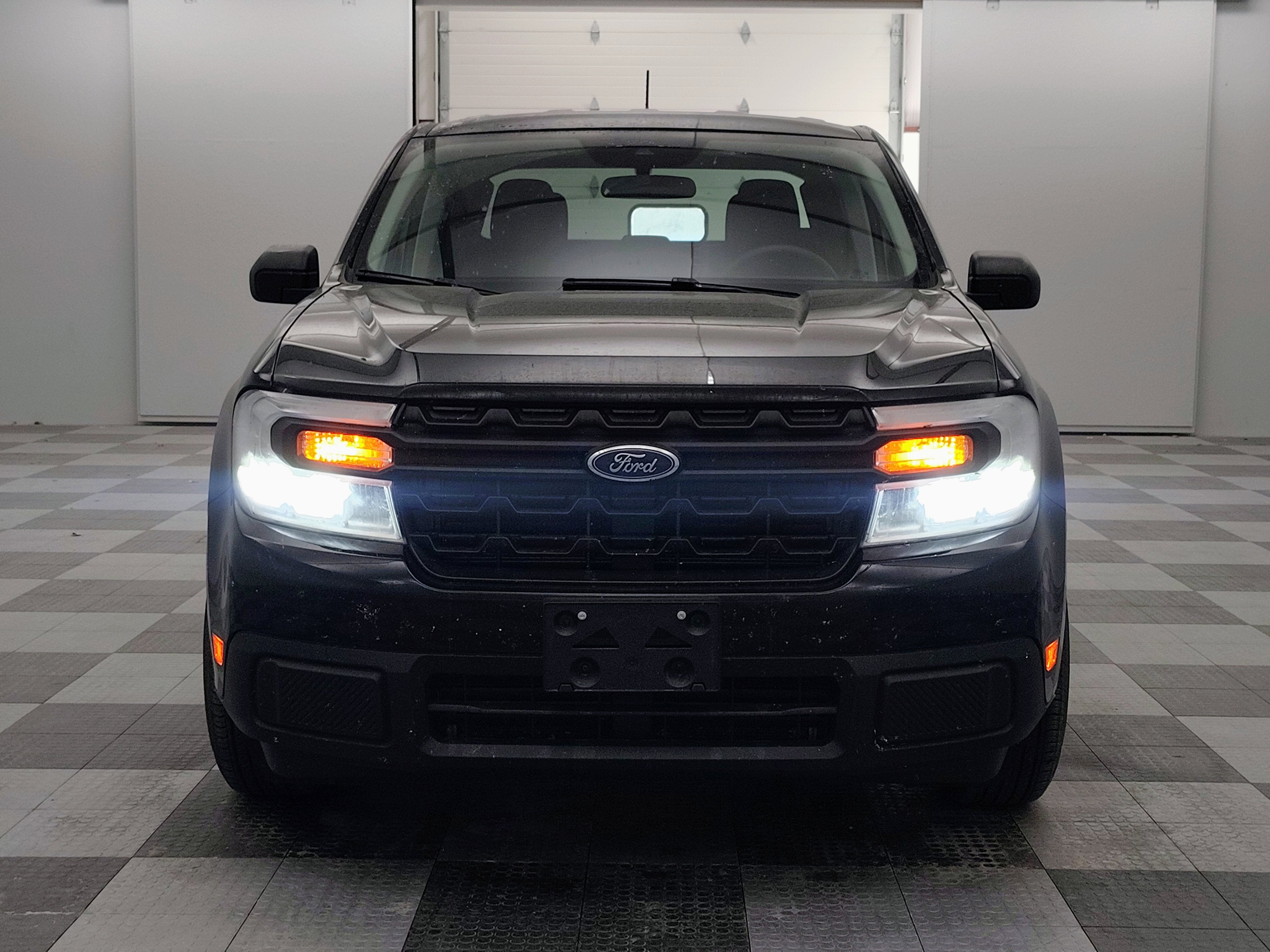 2024 Ford Maverick XL