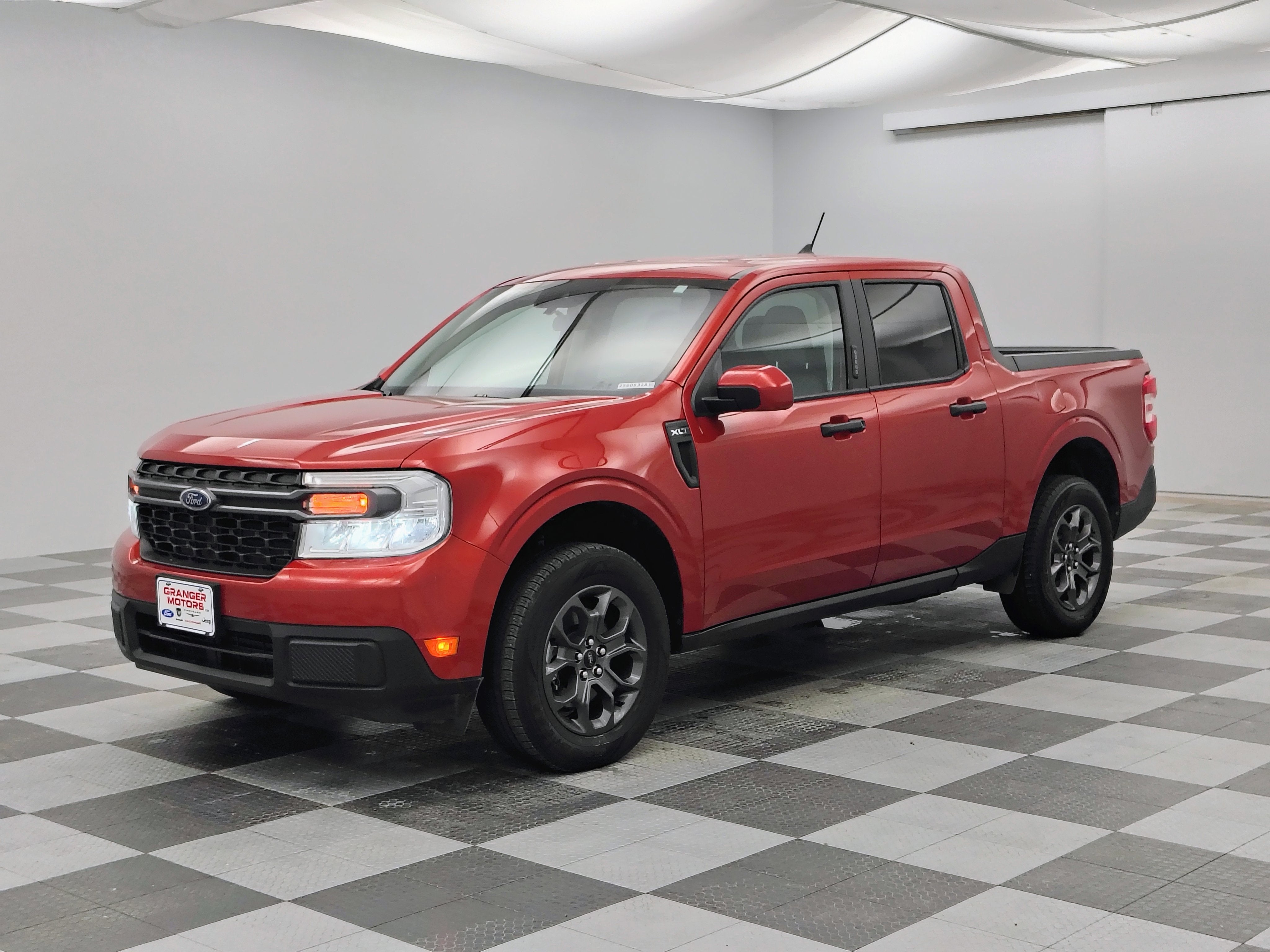 2023 Ford Maverick XLT