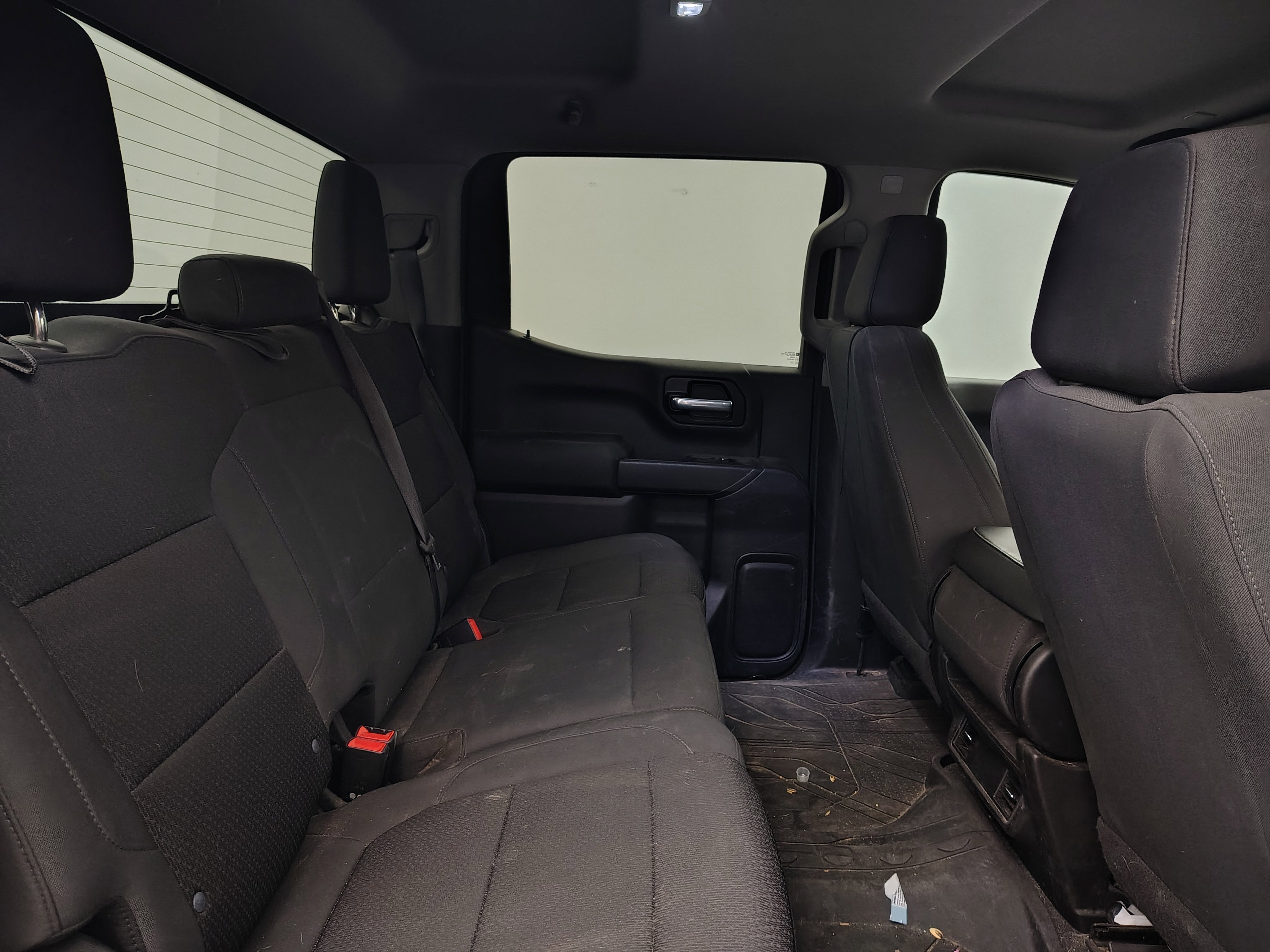 2021 Chevrolet Silverado 1500 4WD Crew Cab Short Bed Custom