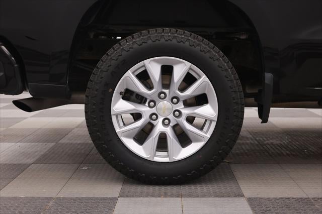 2021 Chevrolet Silverado 1500 4WD Crew Cab Short Bed Custom