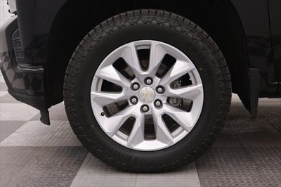 2021 Chevrolet Silverado 1500 4WD Crew Cab Short Bed Custom