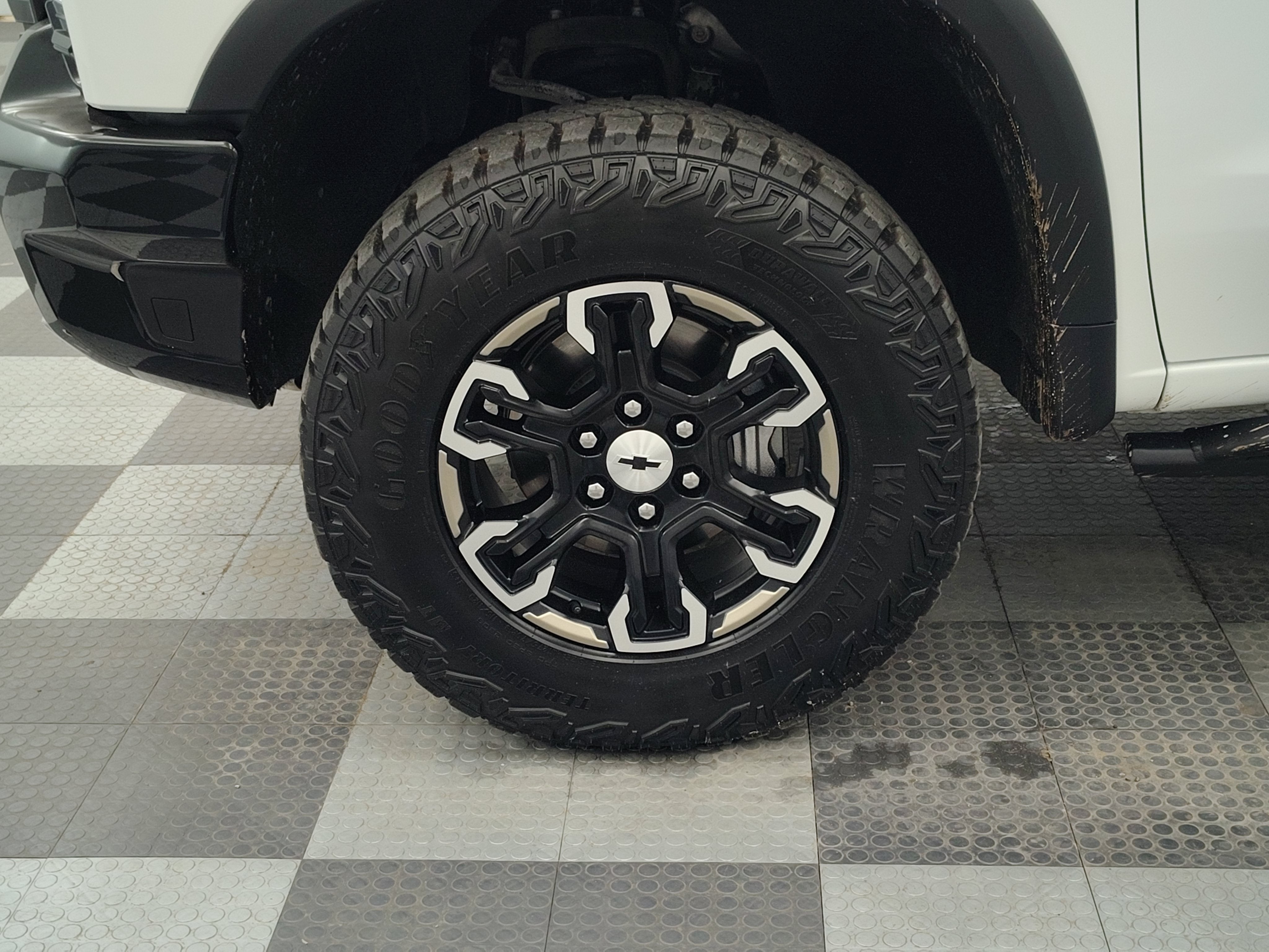 2024 Chevrolet Silverado 1500 ZR2