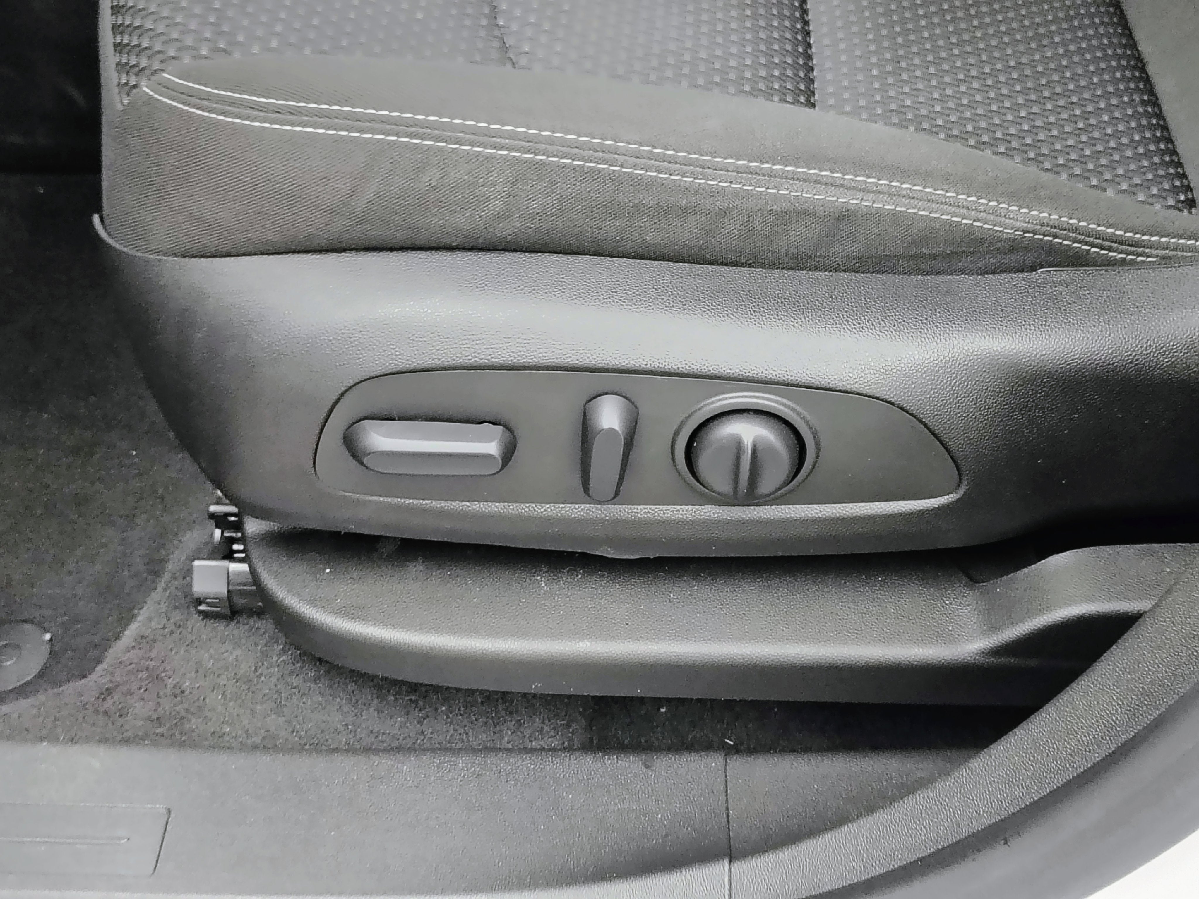 2022 GMC Terrain AWD SLE